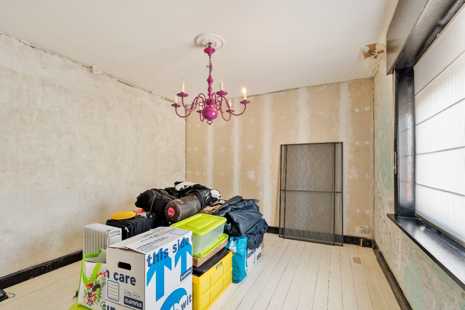 RUIME OP TE FRISSEN WONING IN HET HART VAN LANGEMARK MET BOORDEVOL POTENTIEEL! foto 13