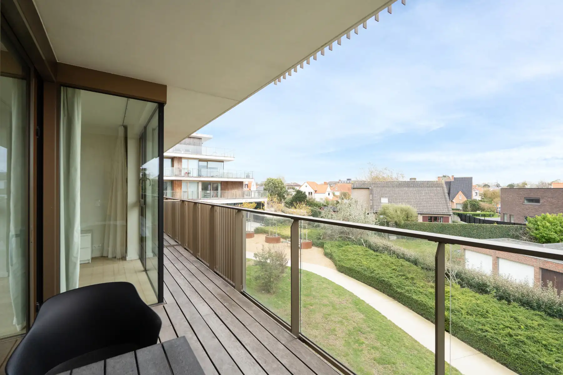 Moderne assistentiewoning met terras foto 2