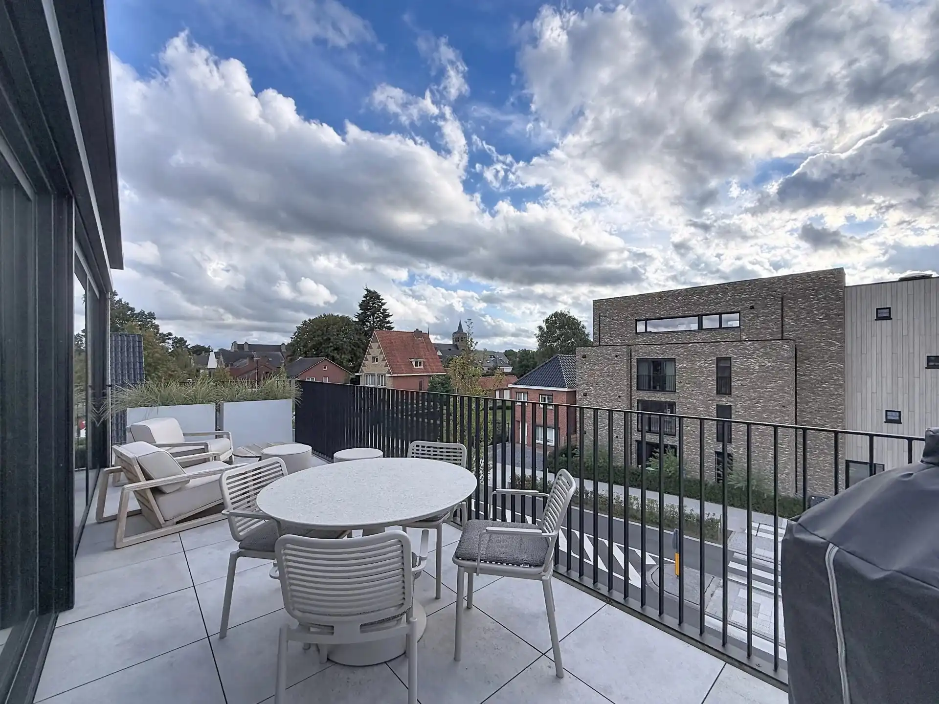 LUXUEUS APPARTEMENT OP DE BOVENSTE VERDIEPING IN HARTJE LOMMEL foto 14