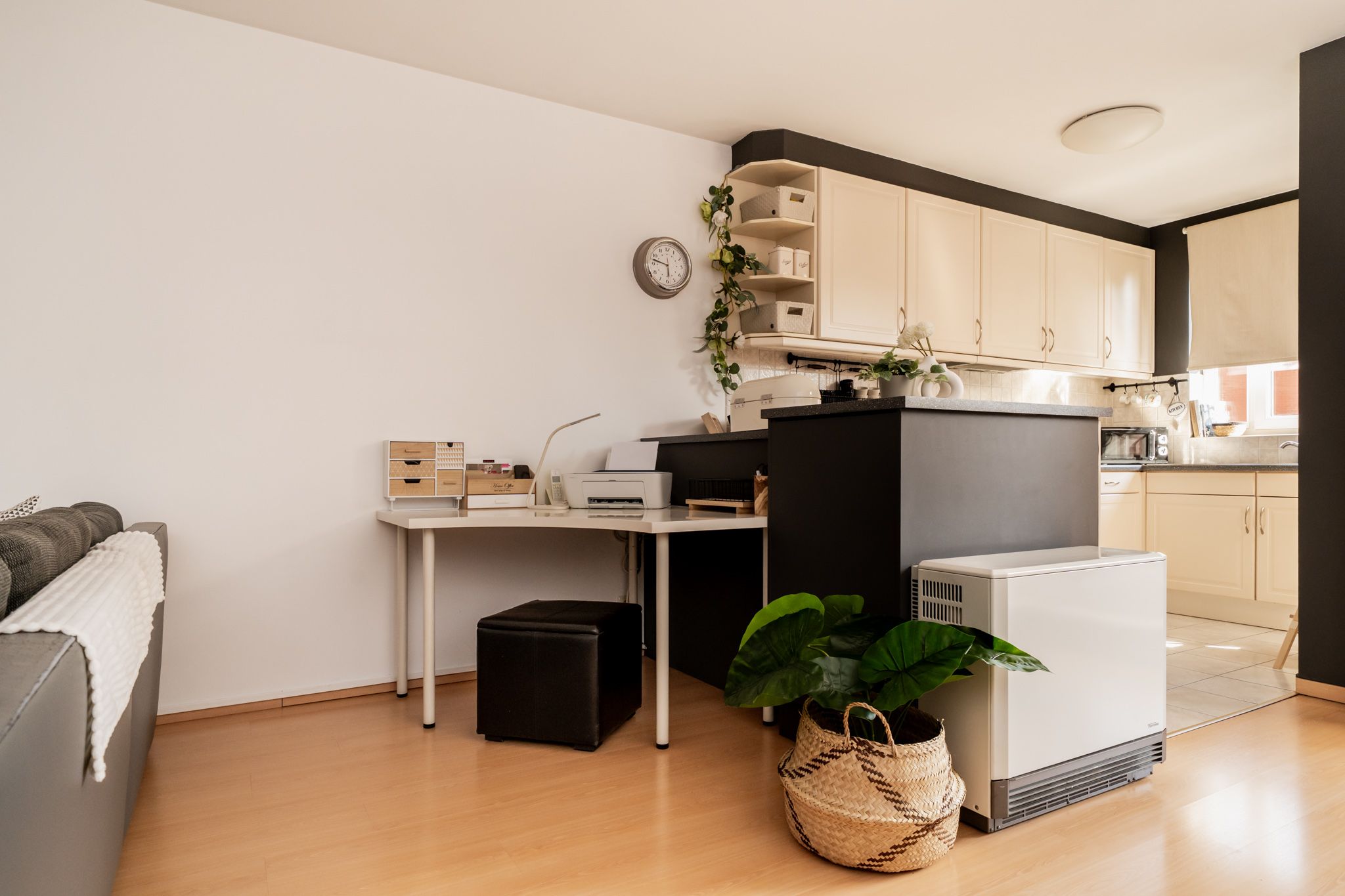 Zonnig appartement met 2 slaapkamers op TOP locatie te Boom! foto 6