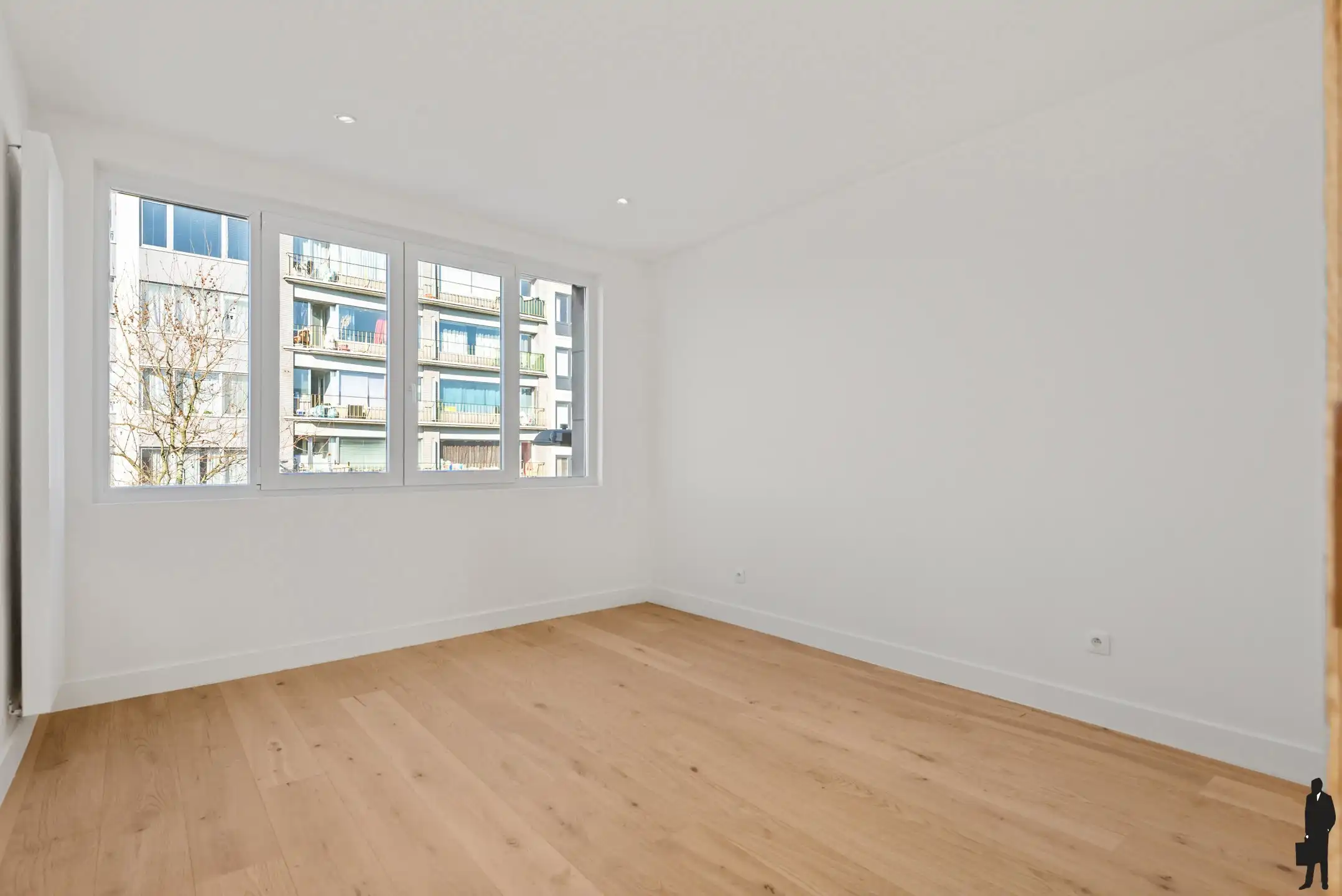 Volledig gerenoveerde opbrengsteigendom foto 8