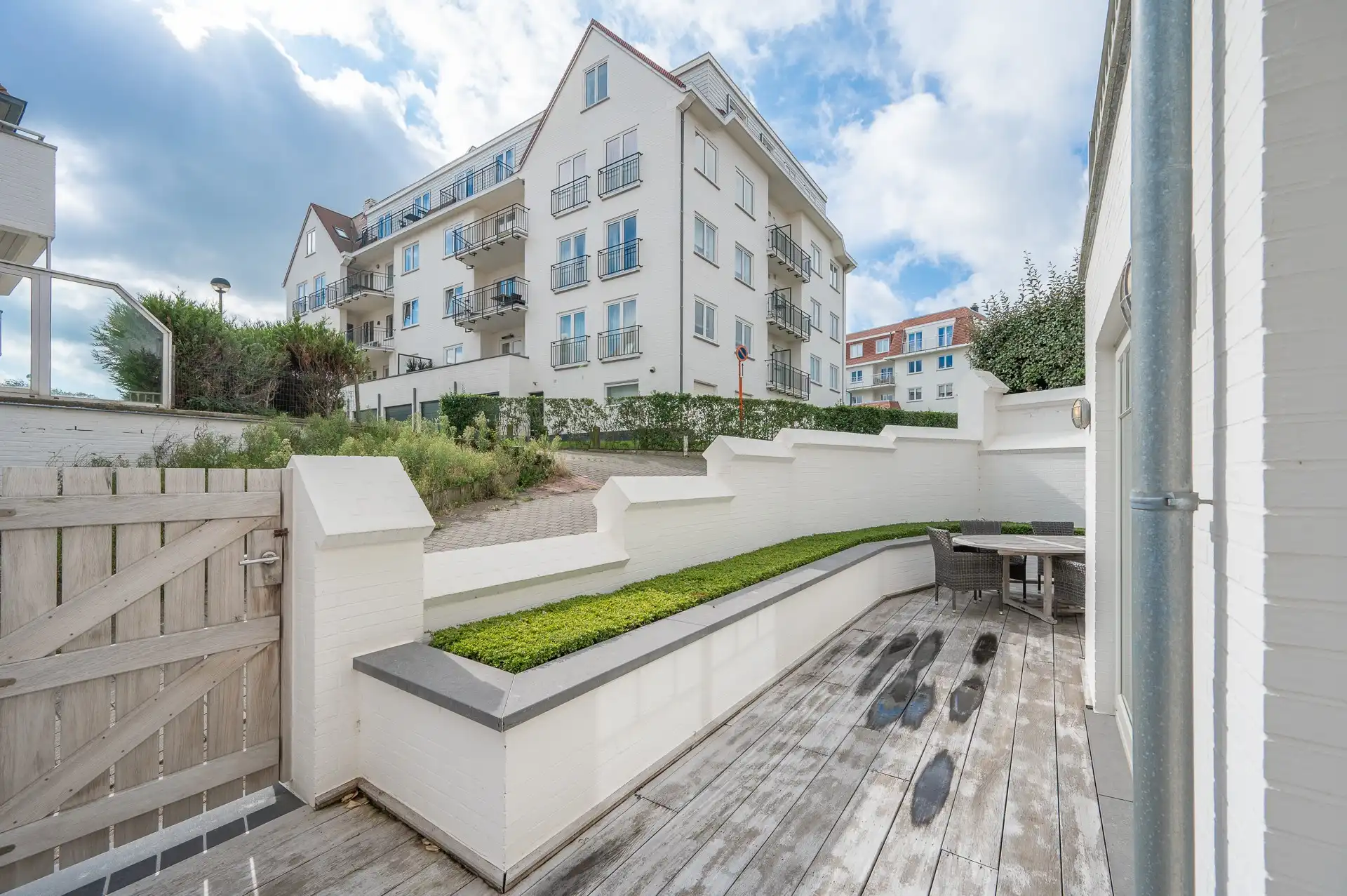 Gemeubeld: ruim appartement met 3 slaapkamers! foto 7