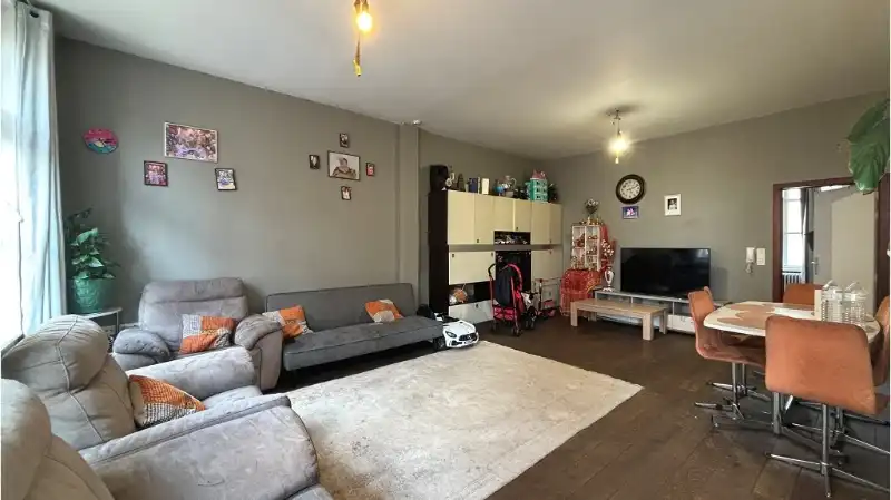 Ruim 2-slaapkamerappartement te koop in centrum Brugge foto 3