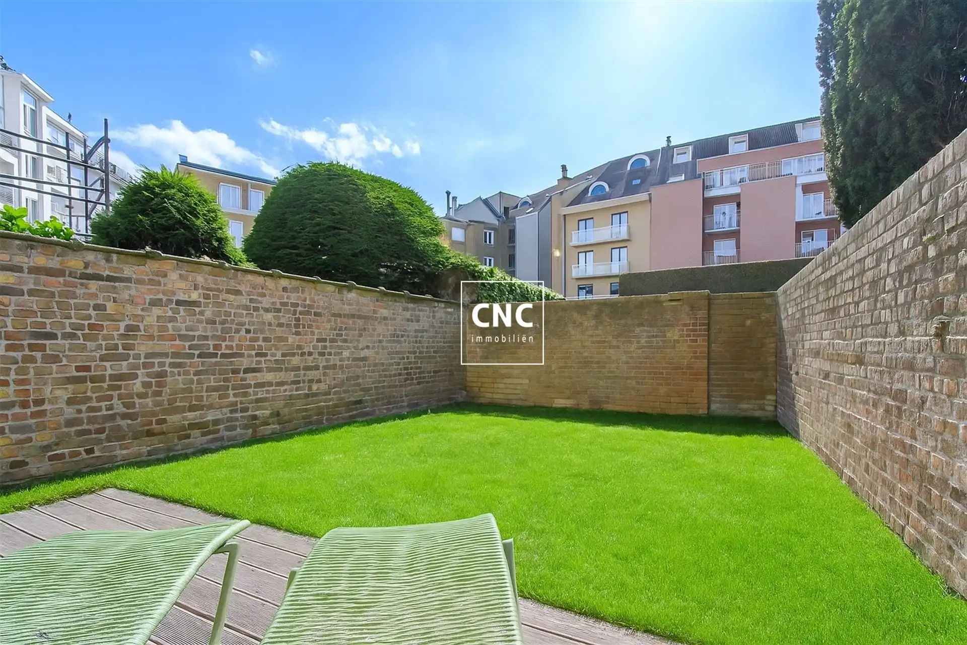 Gelijkvloers appartement met zonnige tuin nabij het centrum
 foto 16