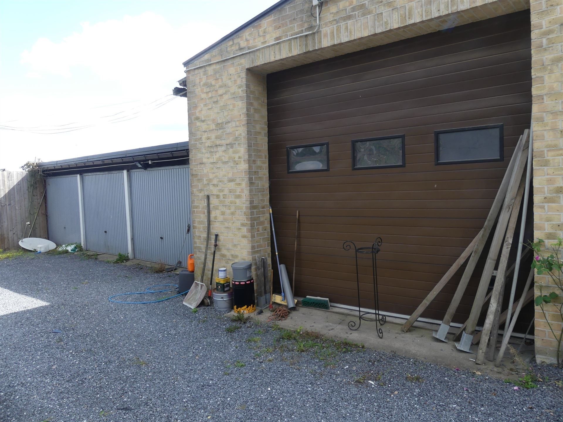 Zeer ruime woning met 5 slaapkamers foto 12