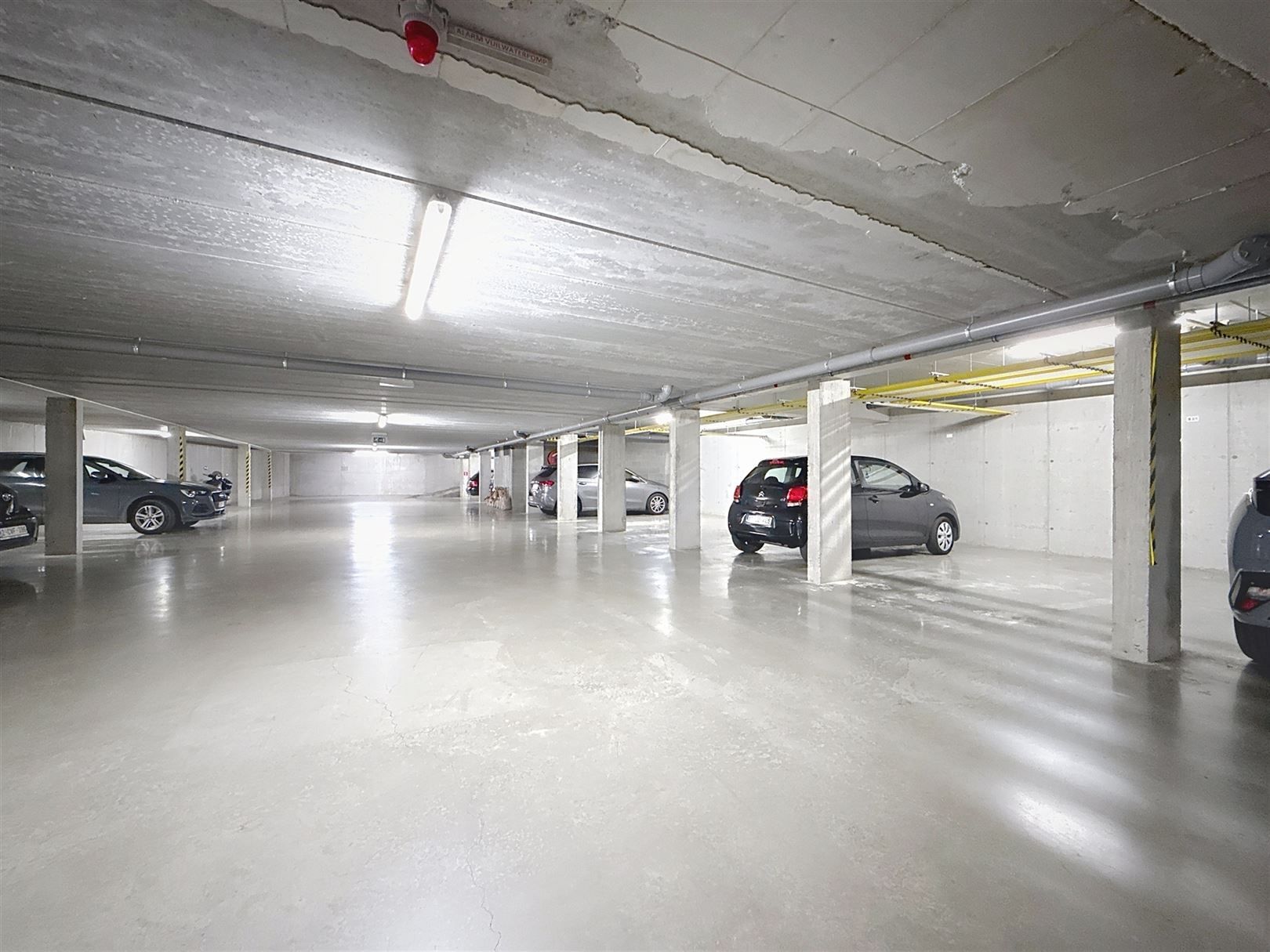 Mooi app, 3 slpks, terras, kelder en parking foto 34