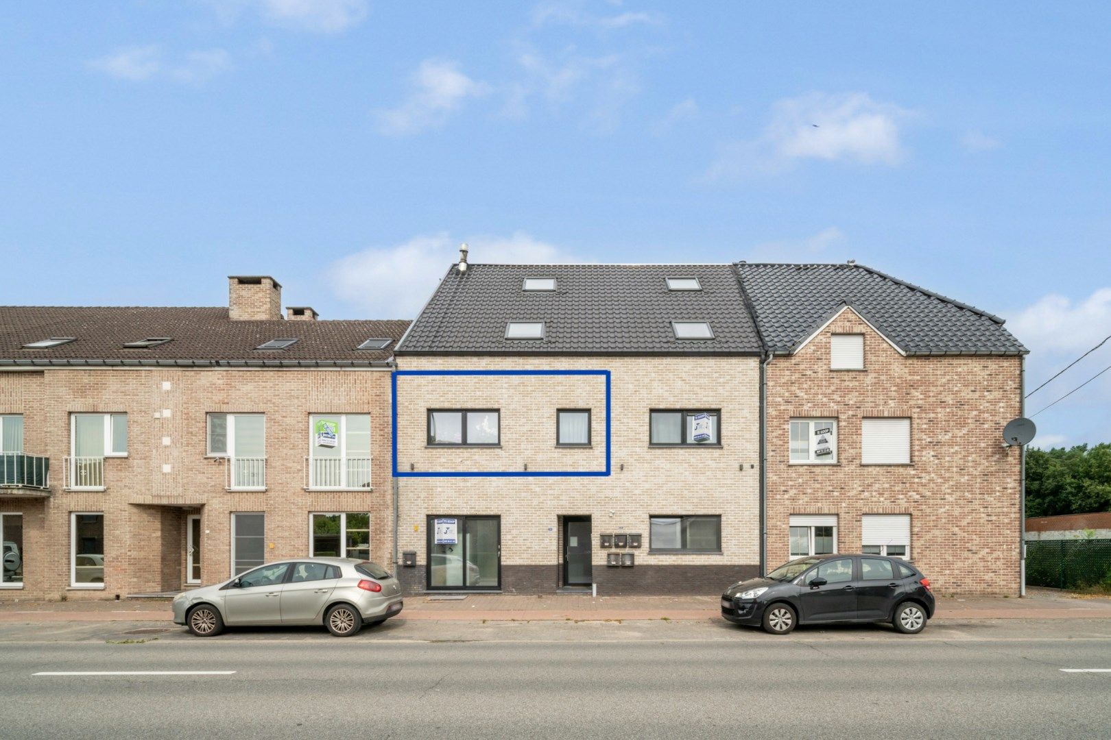 Comfortabel, praktisch ingedeeld en energiezuinig appartement met 2 slaapkamers, terras en autostandplaats!  foto 1