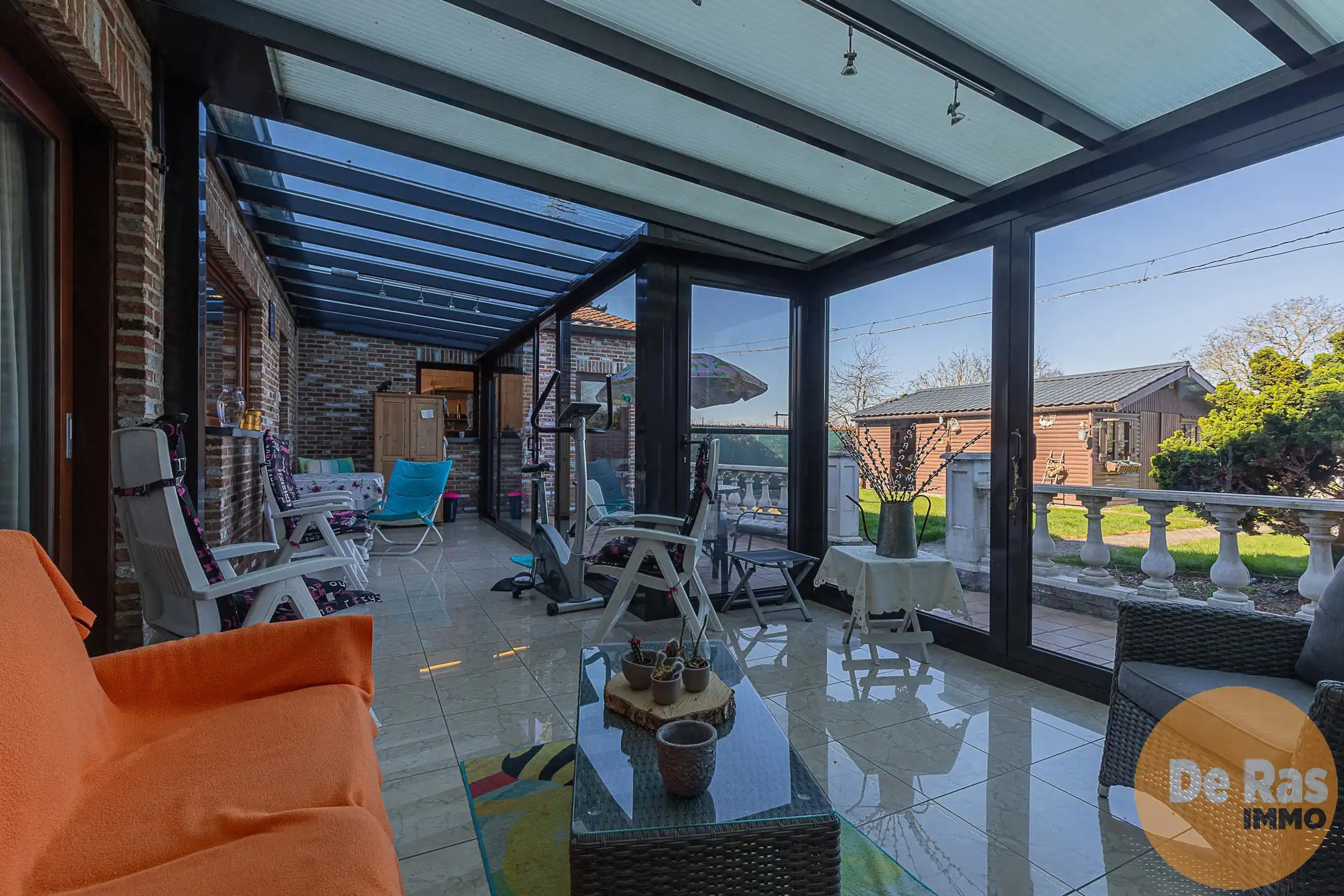 Ruime woning met grote garage en tuin vlakbij station Ede foto 15