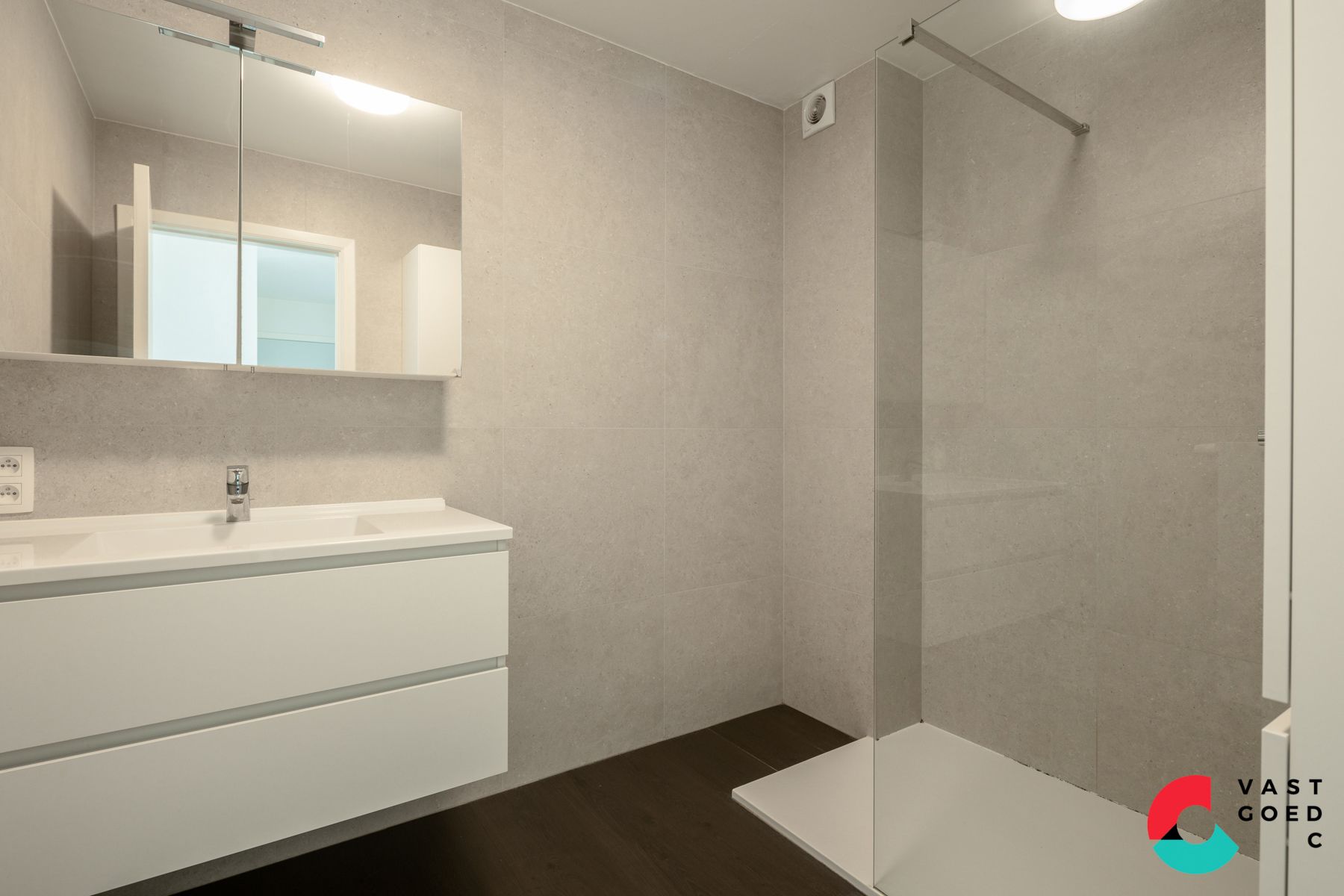 Appartement te huur foto 11