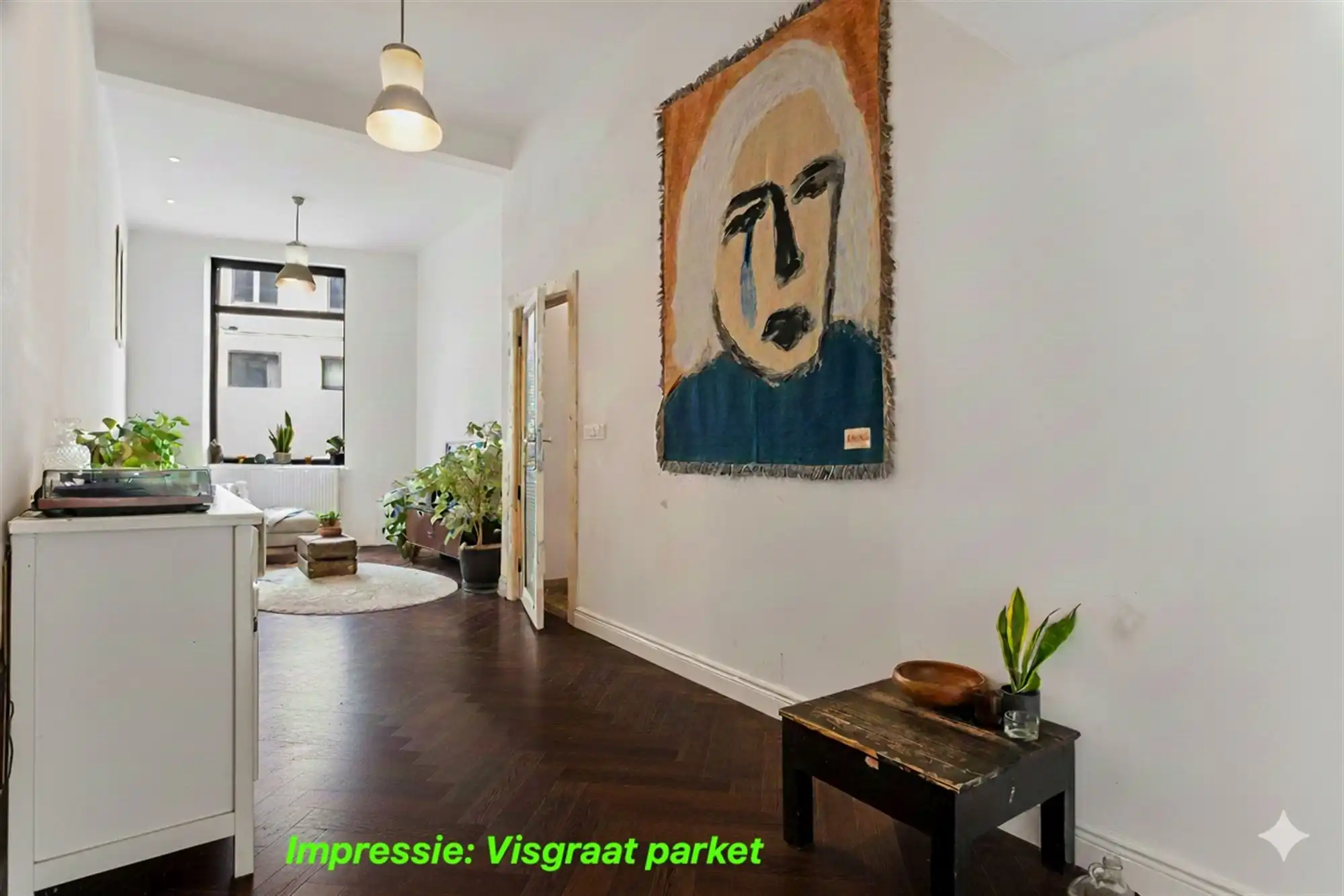 Huis met 5 slaapkamers en tuin, verder af te werken naar eigen smaak. foto 11