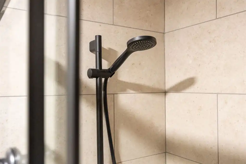 volledig gerenoveerd studentenpand met 9 hoogwaardige kamers foto 8