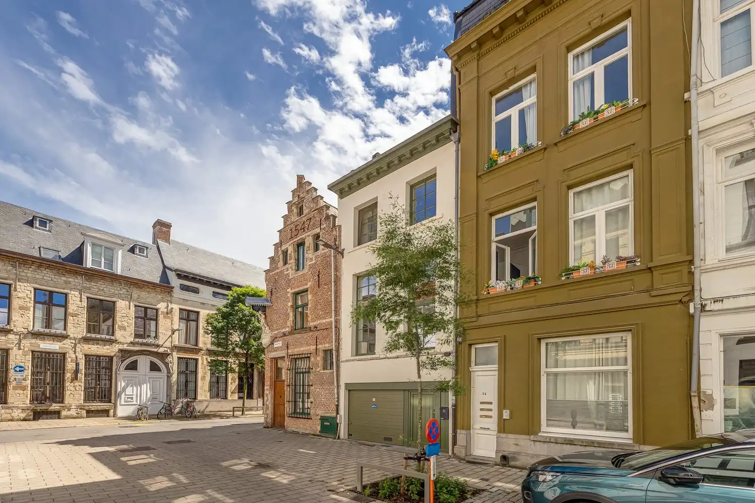 Instapklare stadswoning met garage en 2 slaapkamers foto 29