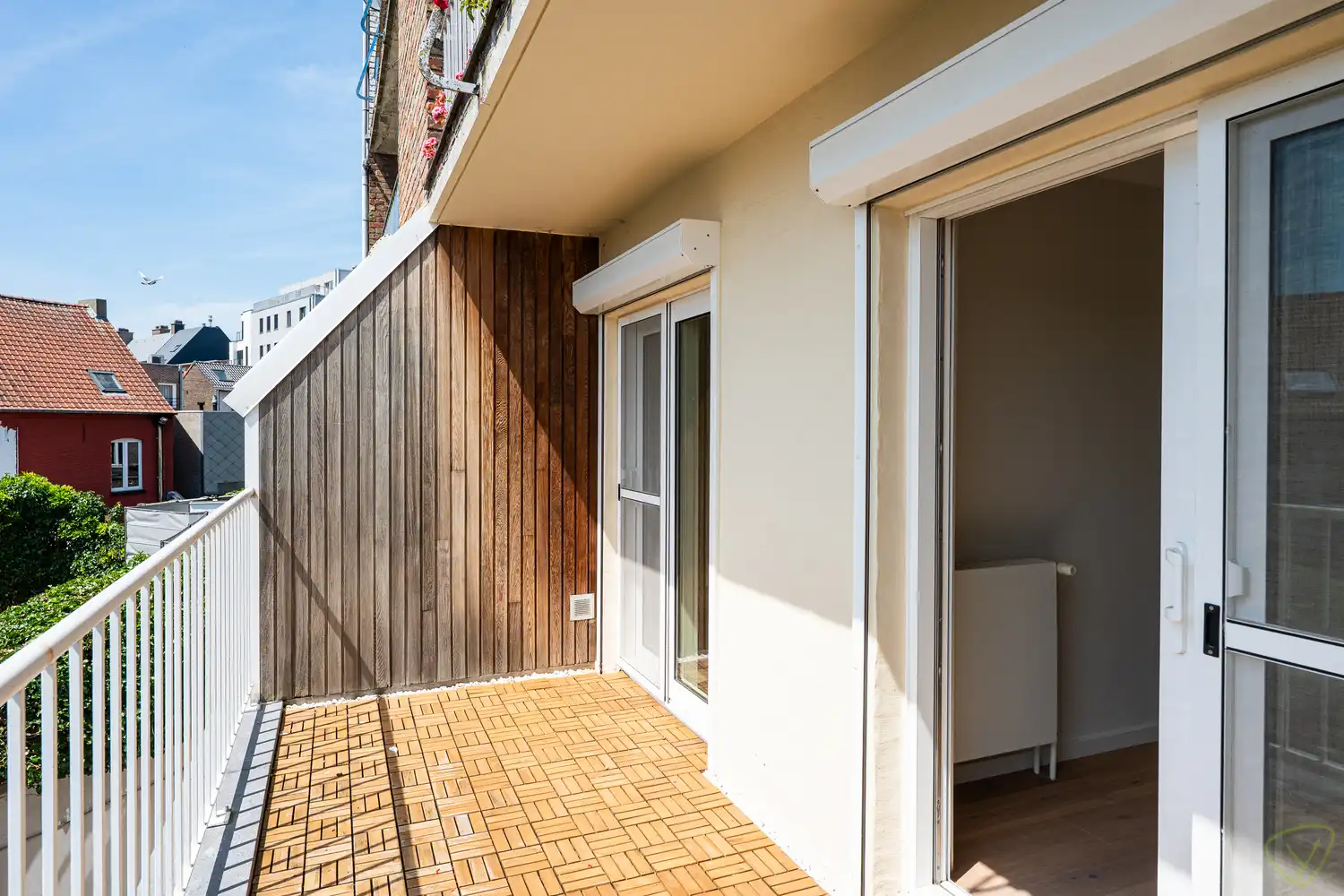 Uitzonderlijk groot appartement nabij het station van Eeklo! foto 21