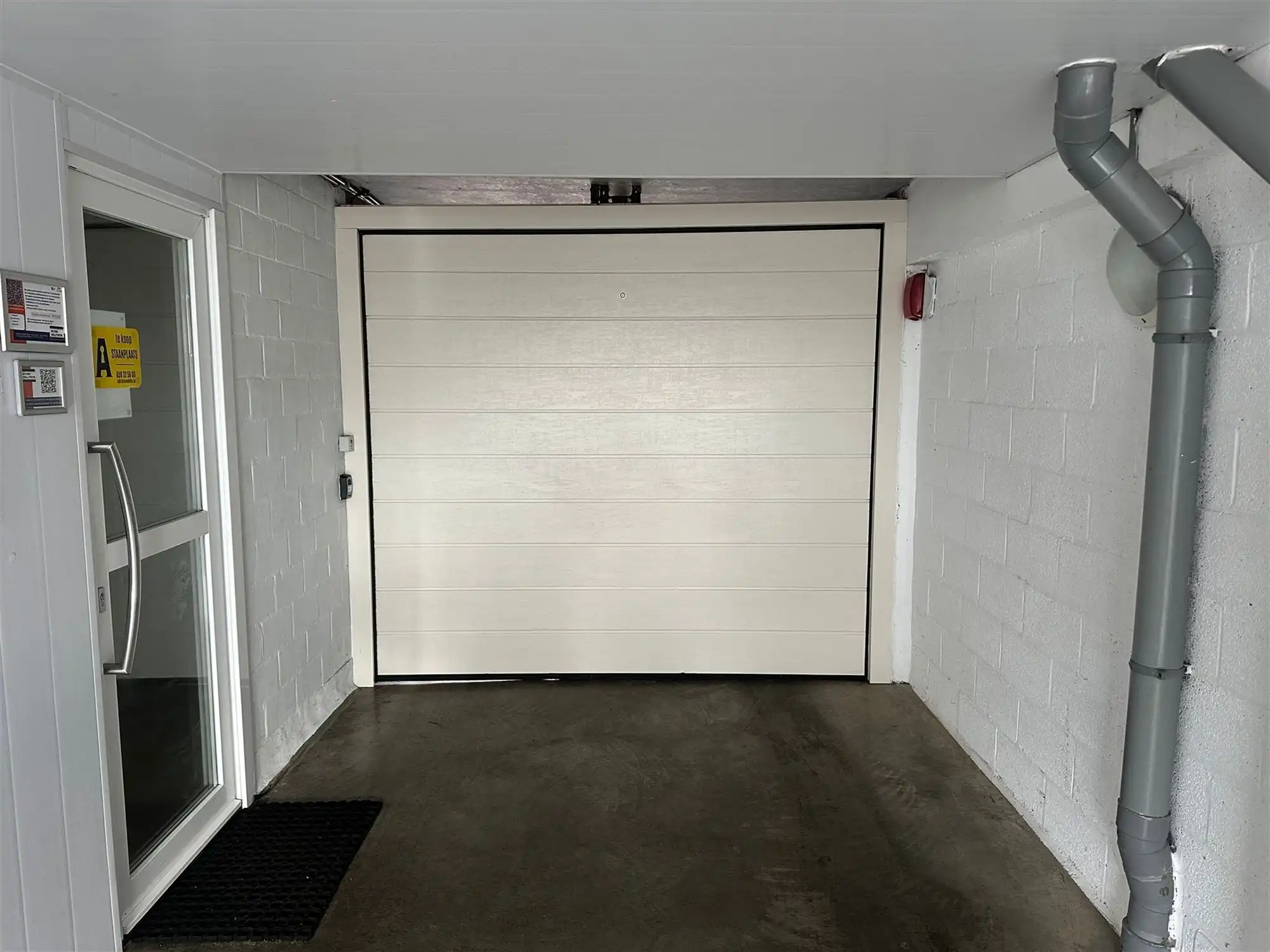 Staanplaats in volle centrum Bredene! foto 4