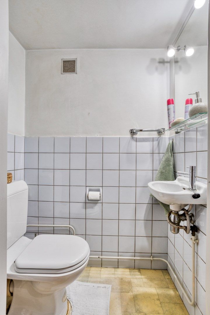 Comfortabel 2 slpk-appartement met autostnplts en berging foto 14