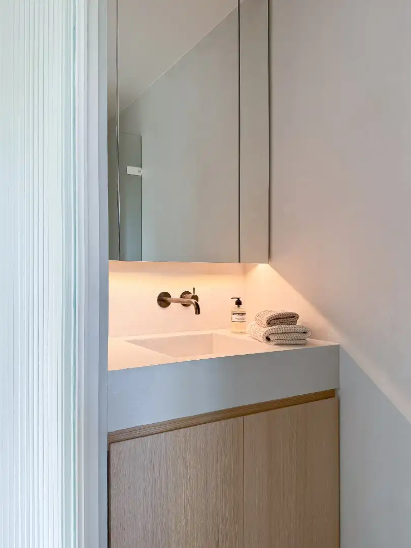 Nieuwbouw onder registratierechten! Villa met zonovergoten leefruimtes en een tijdloos design foto 12