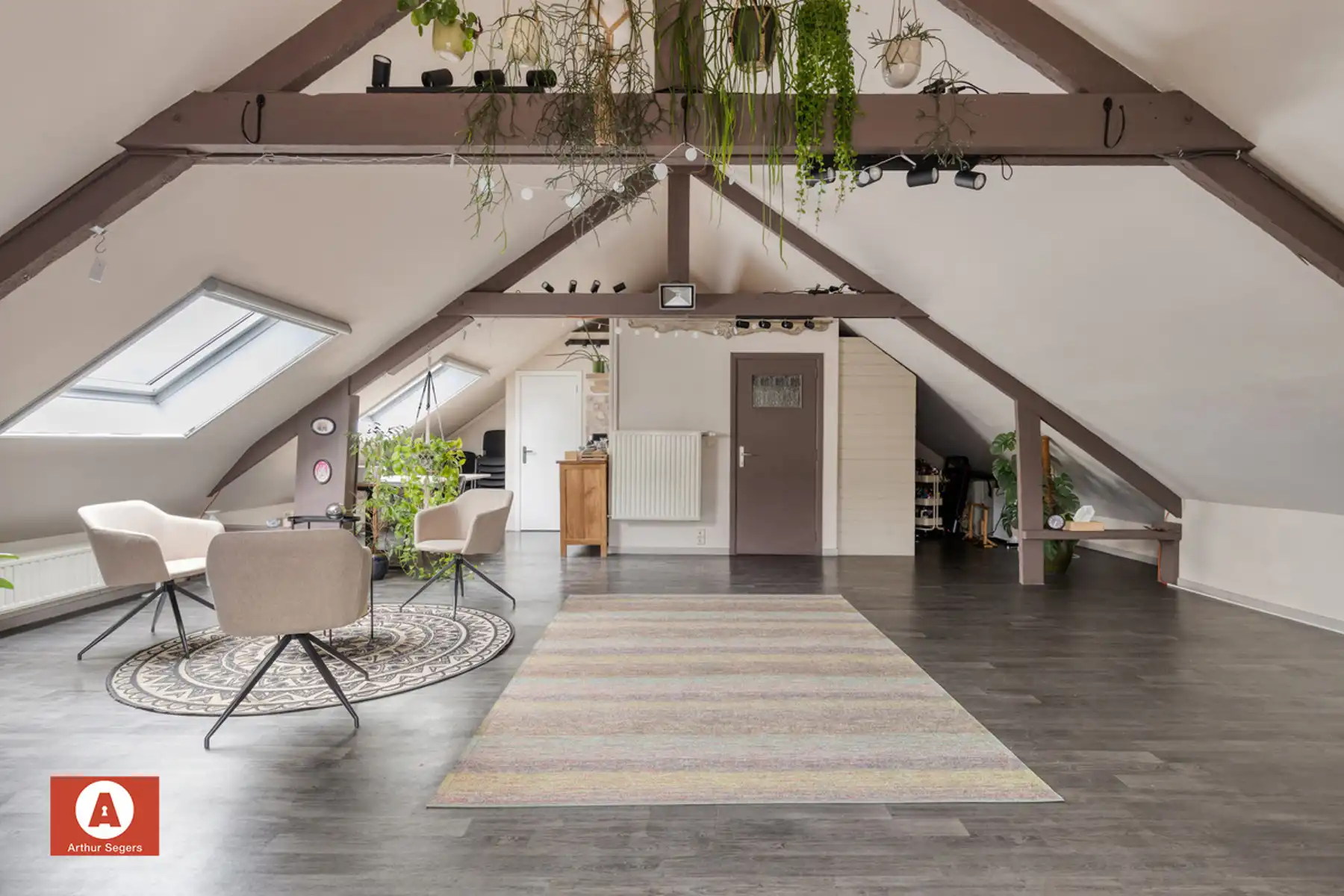 Open bebouwing met bungalowgevoel op 21a nabij Buggenhoutbos foto 21