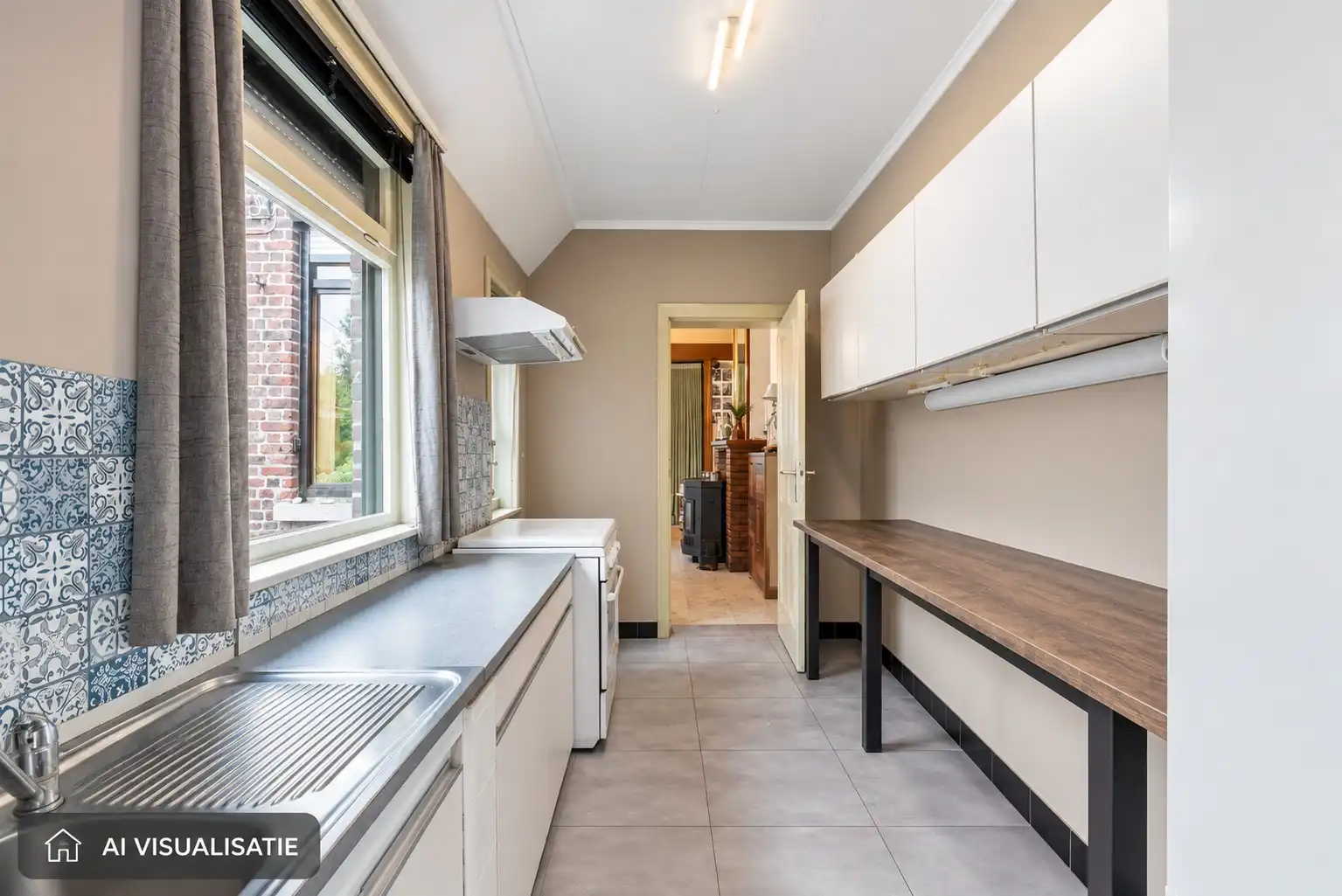 Te renoveren woning met ruime tuin nabij het centrum van Zomergem foto 8