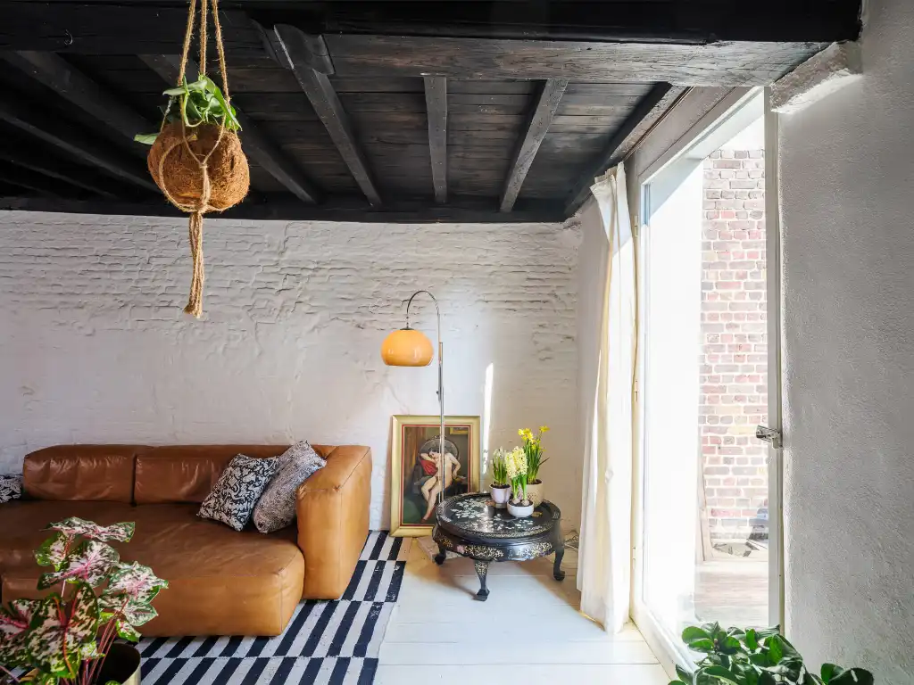 Centrum Gent, karaktervolle woning waar authenticiteit en hedendaagse ruimtelijkheid en architectuur elkaar ontmoeten. foto 3