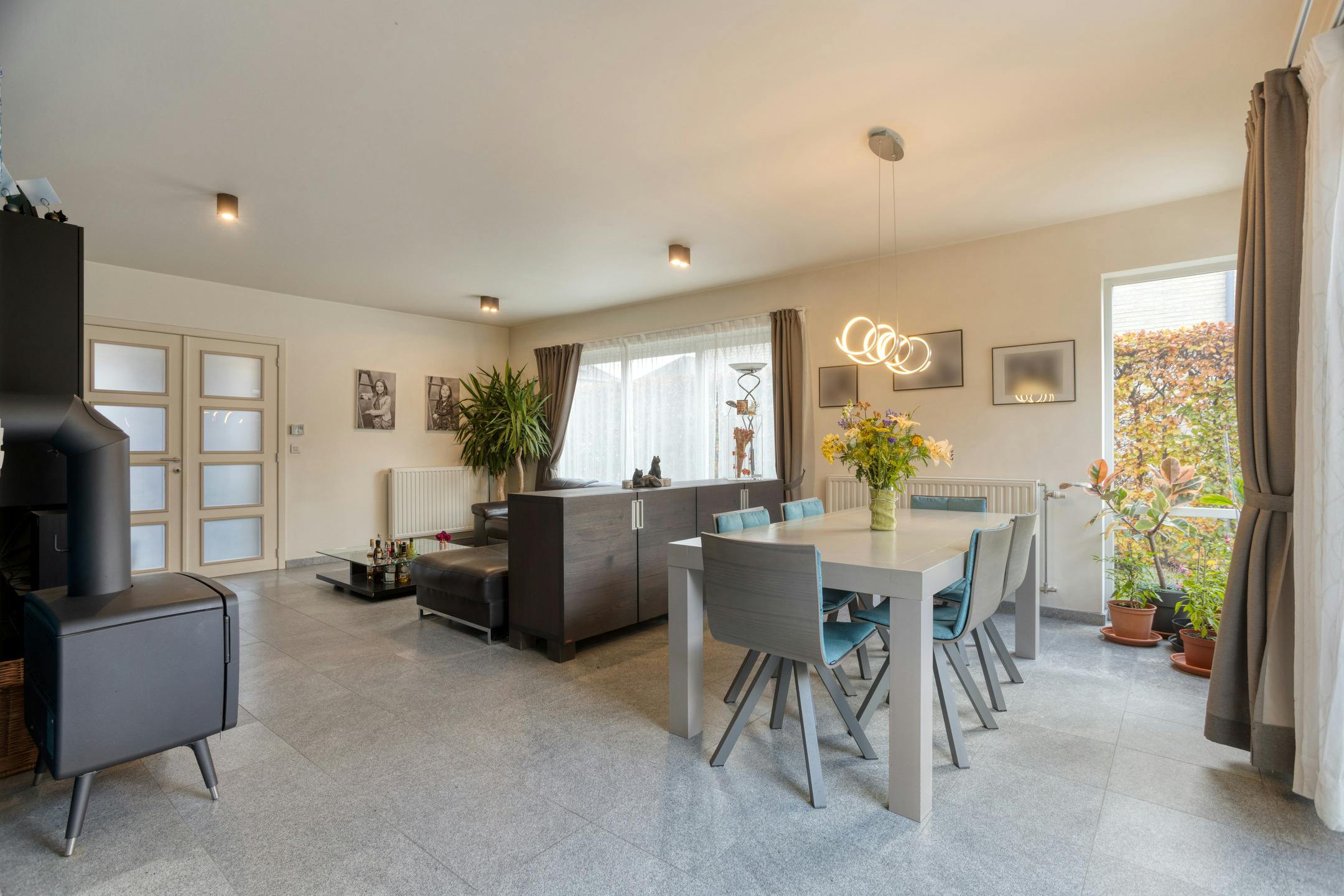 Alleenstaande villa in rustige woonwijk in Strombeek-Bever foto 4