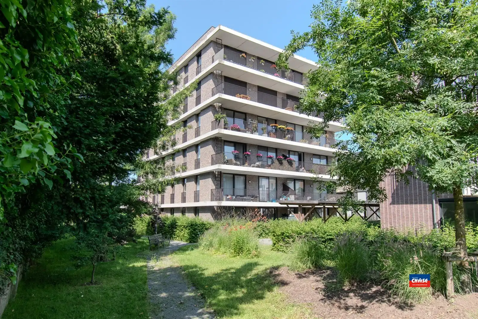 Knap nieuwbouwapp. met 2 slpks + autostpl foto 19