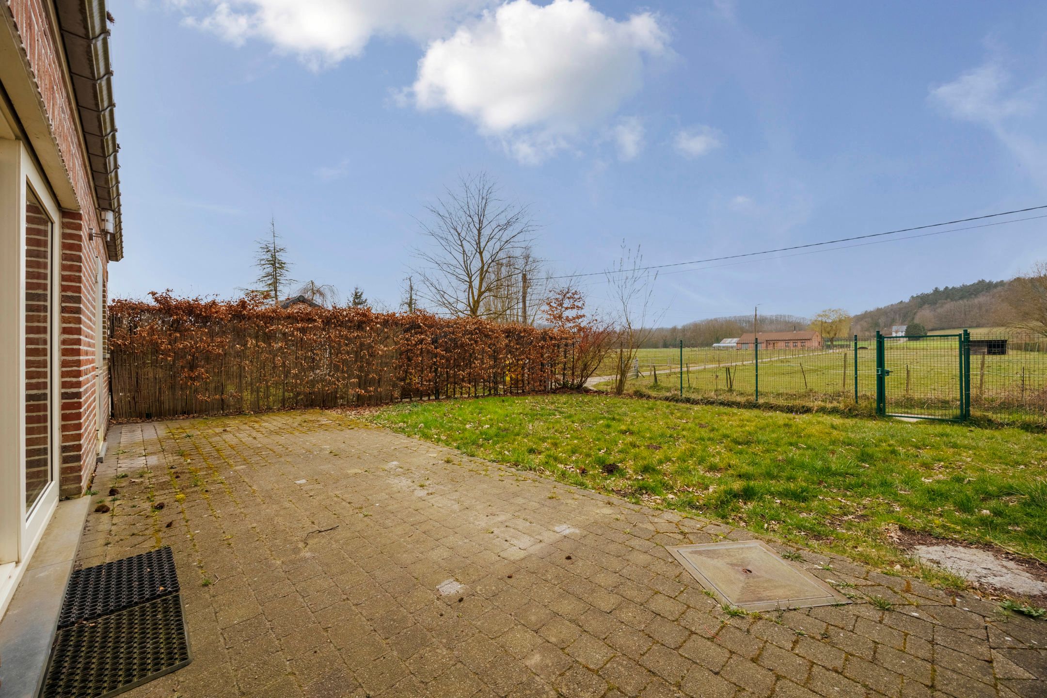 Landelijke, instapklare gezinswoning met 3 slaapkamers foto 20