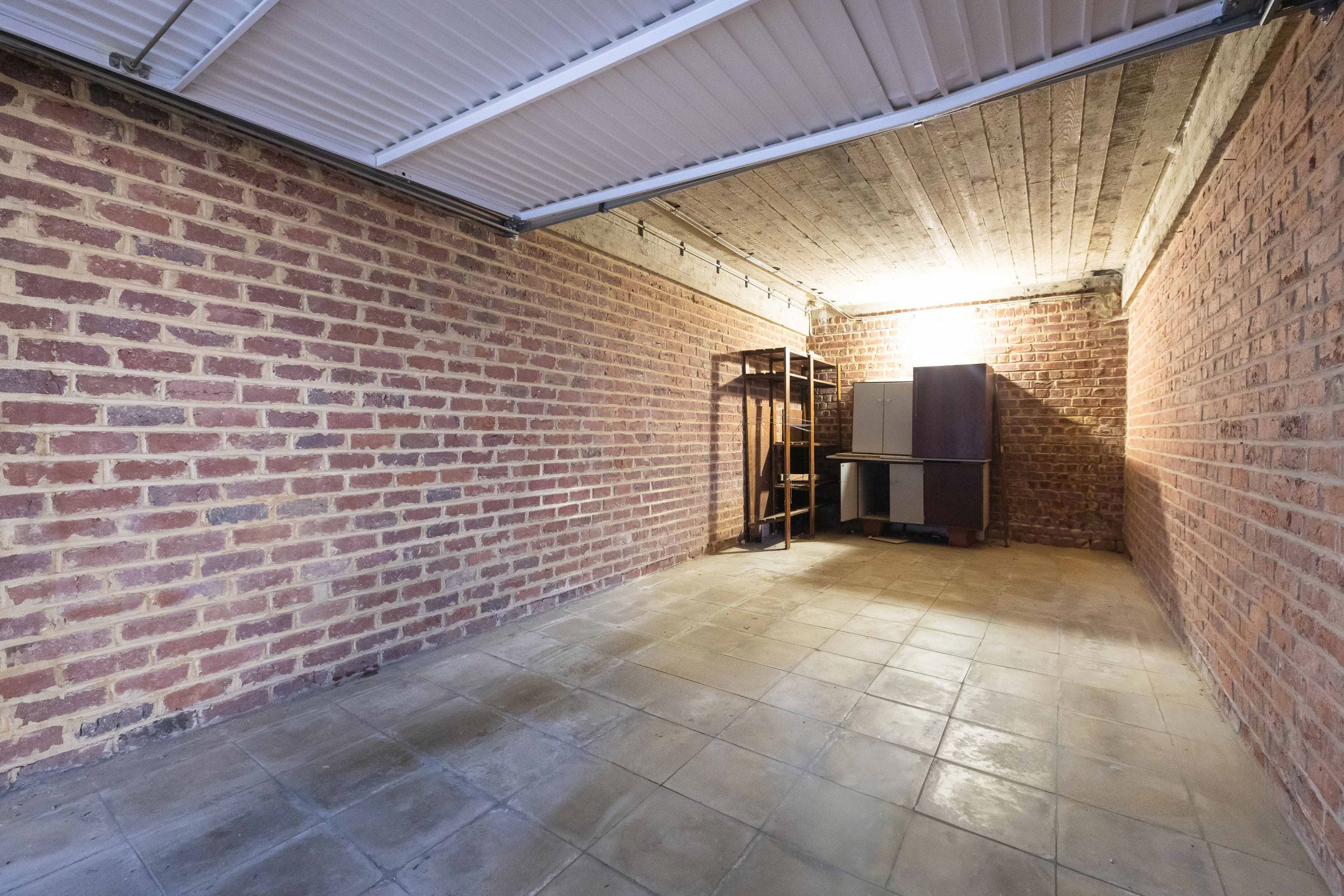 2 slaapkamerappartement + verplichte garage foto 15