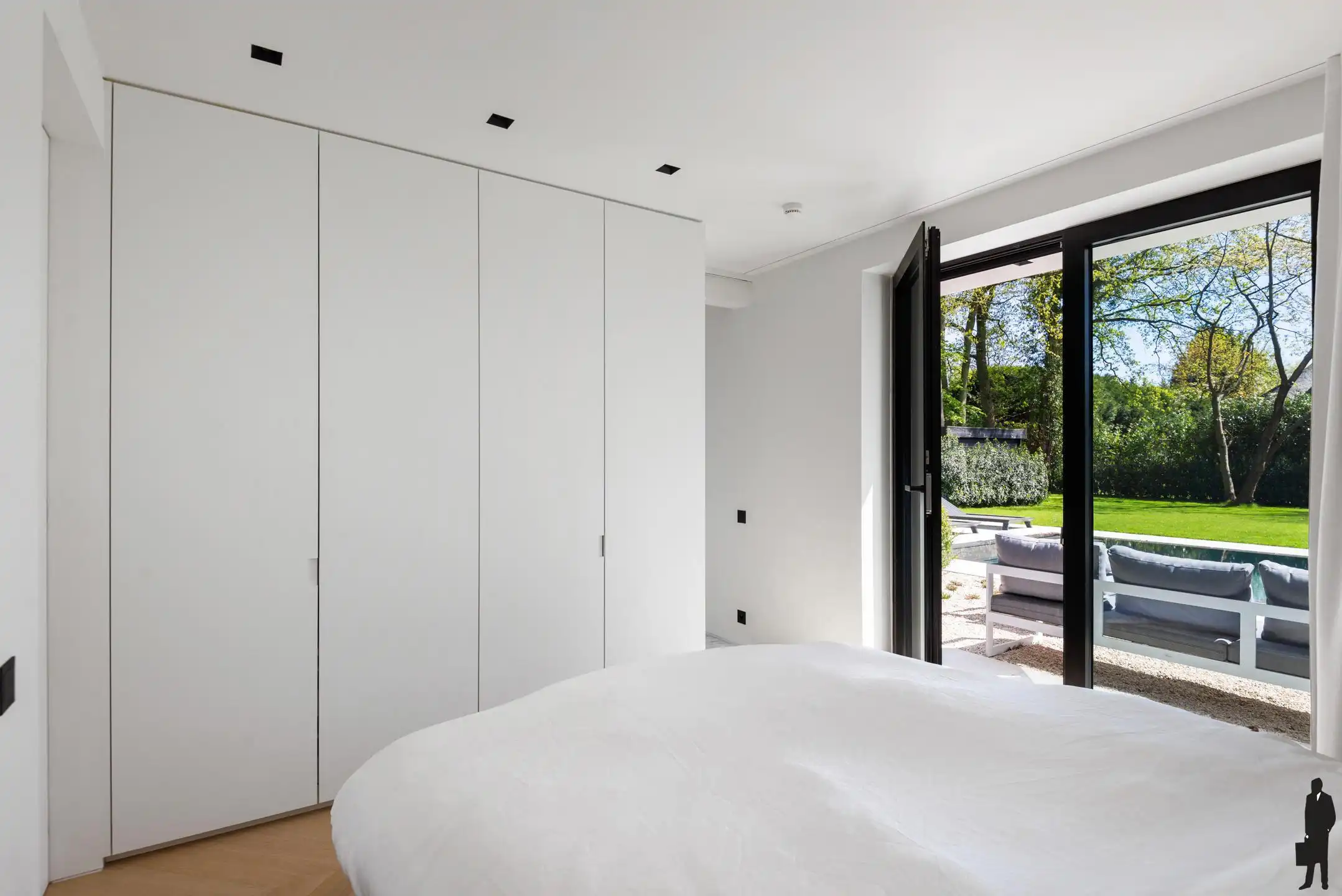 Exclusieve gerenoveerde designvilla op 2.000 m² te Schilde foto 13