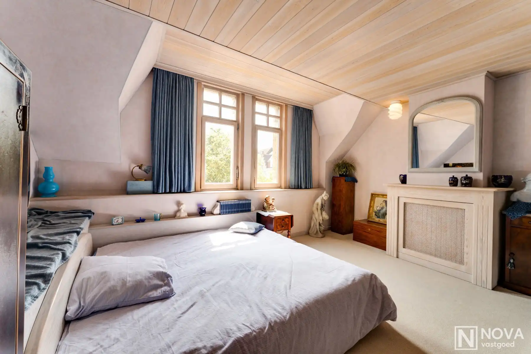 Trapgevelwoning in de historische binnenstad van Nieuwpoort foto 5