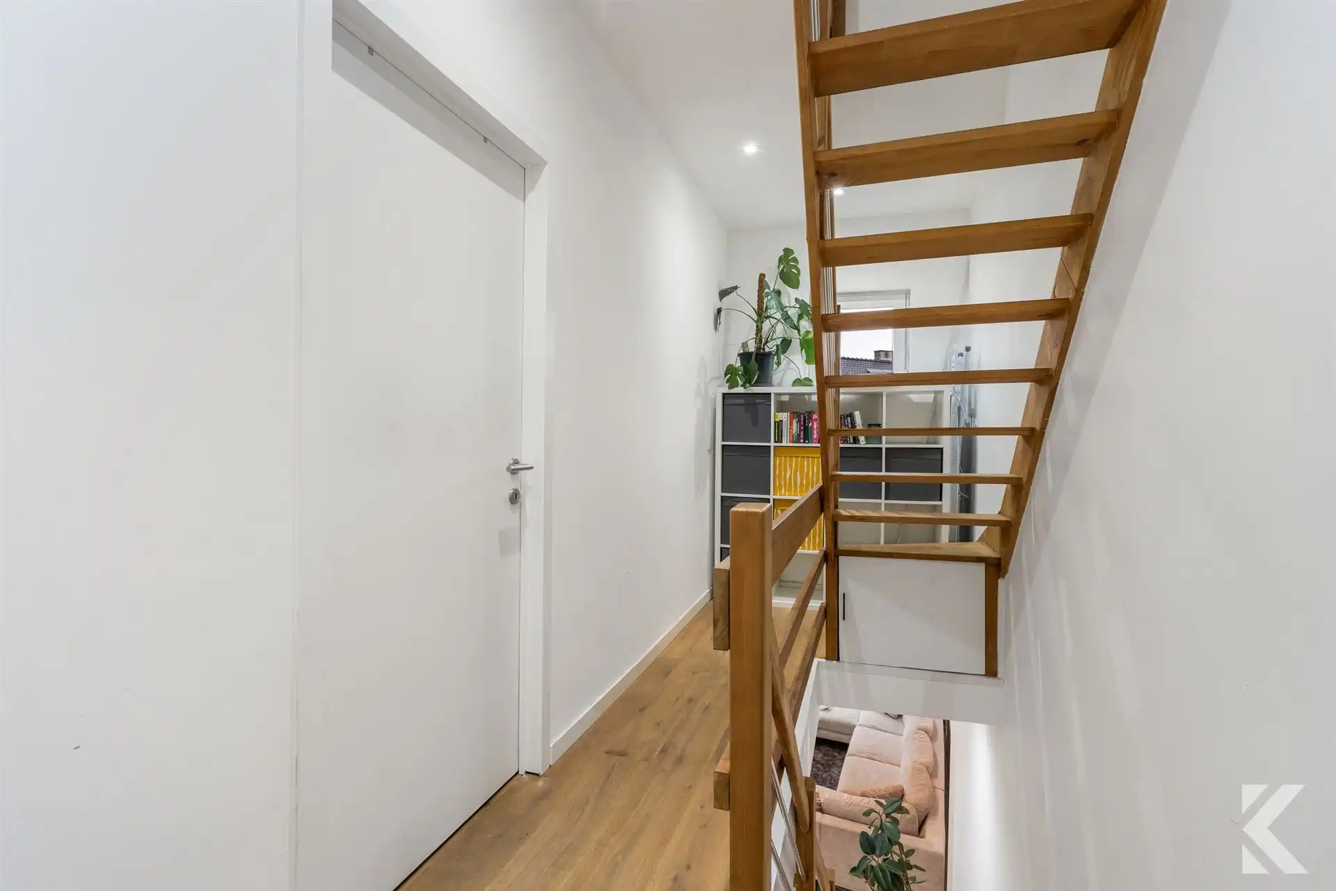 ALBATROSSTRAAT – VOLLEDIG GERENOVEERDE WONING MET TUIN foto 9