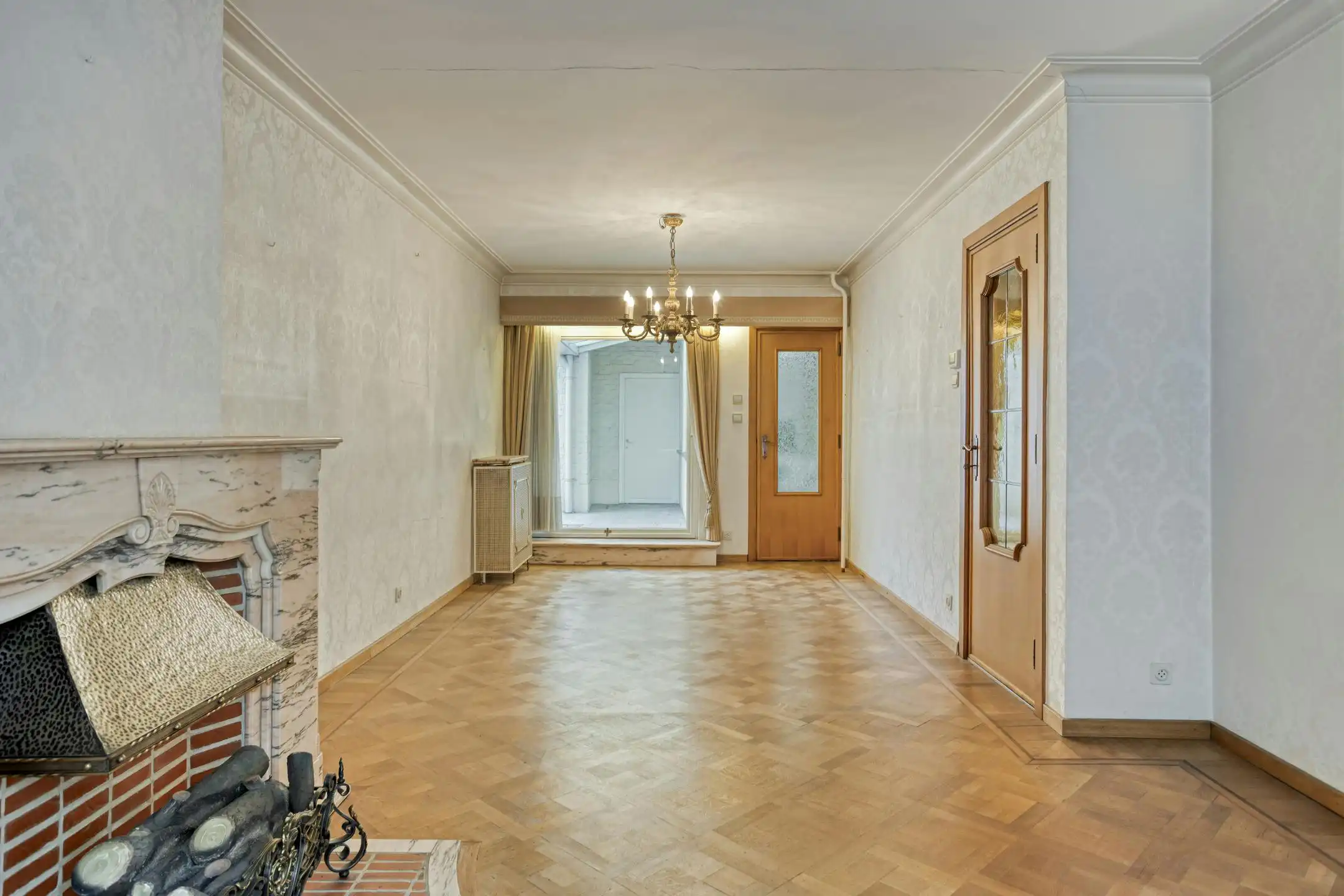 Zeer ruim huis in Boom met veel potentieel in Boom foto 17