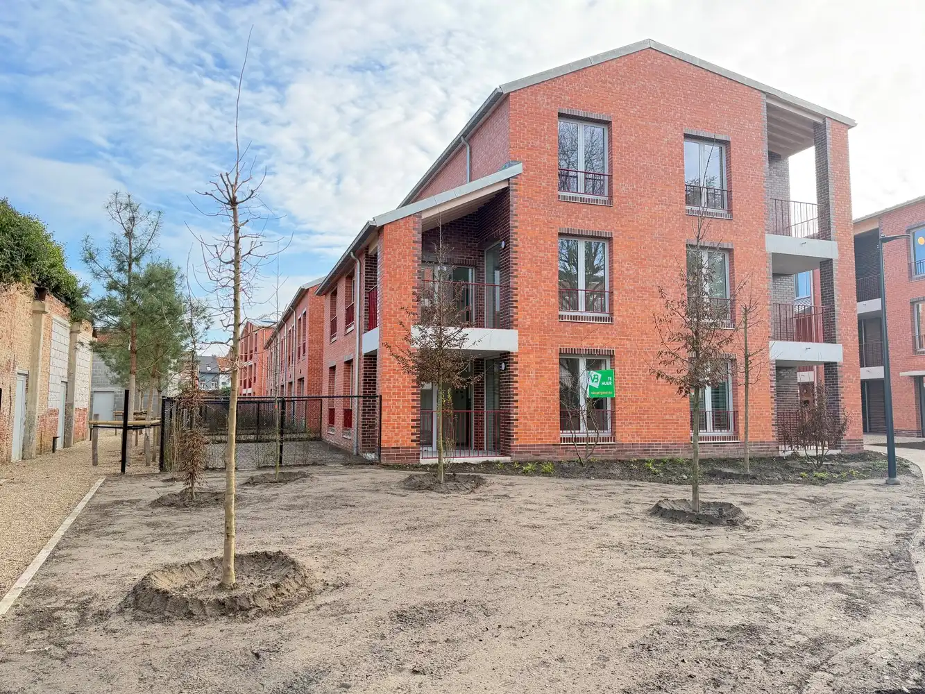 Prachtig gelijkvloers appartement met een gezellig terras en tuin in Lier! foto {{pictureIndex}}