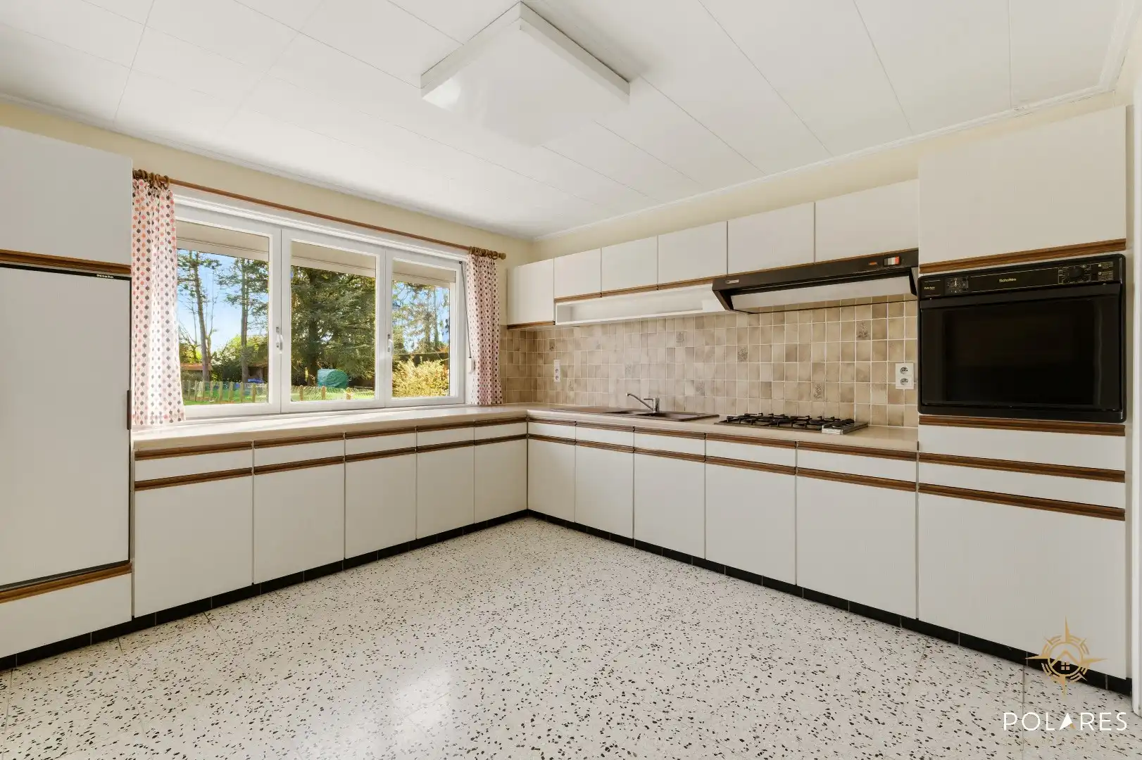 Karaktervolle vrijstaande woning tegenover het bos!  foto 10