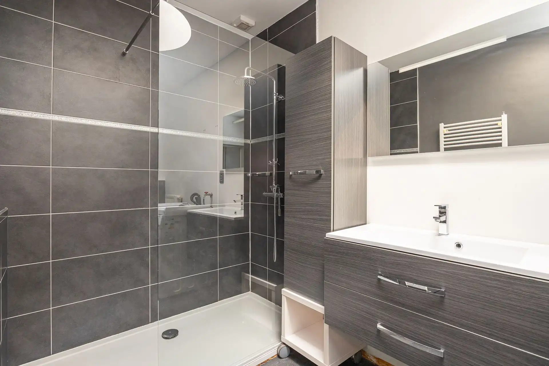 Instapklare woning met tuin in Deurne-Noord foto 14
