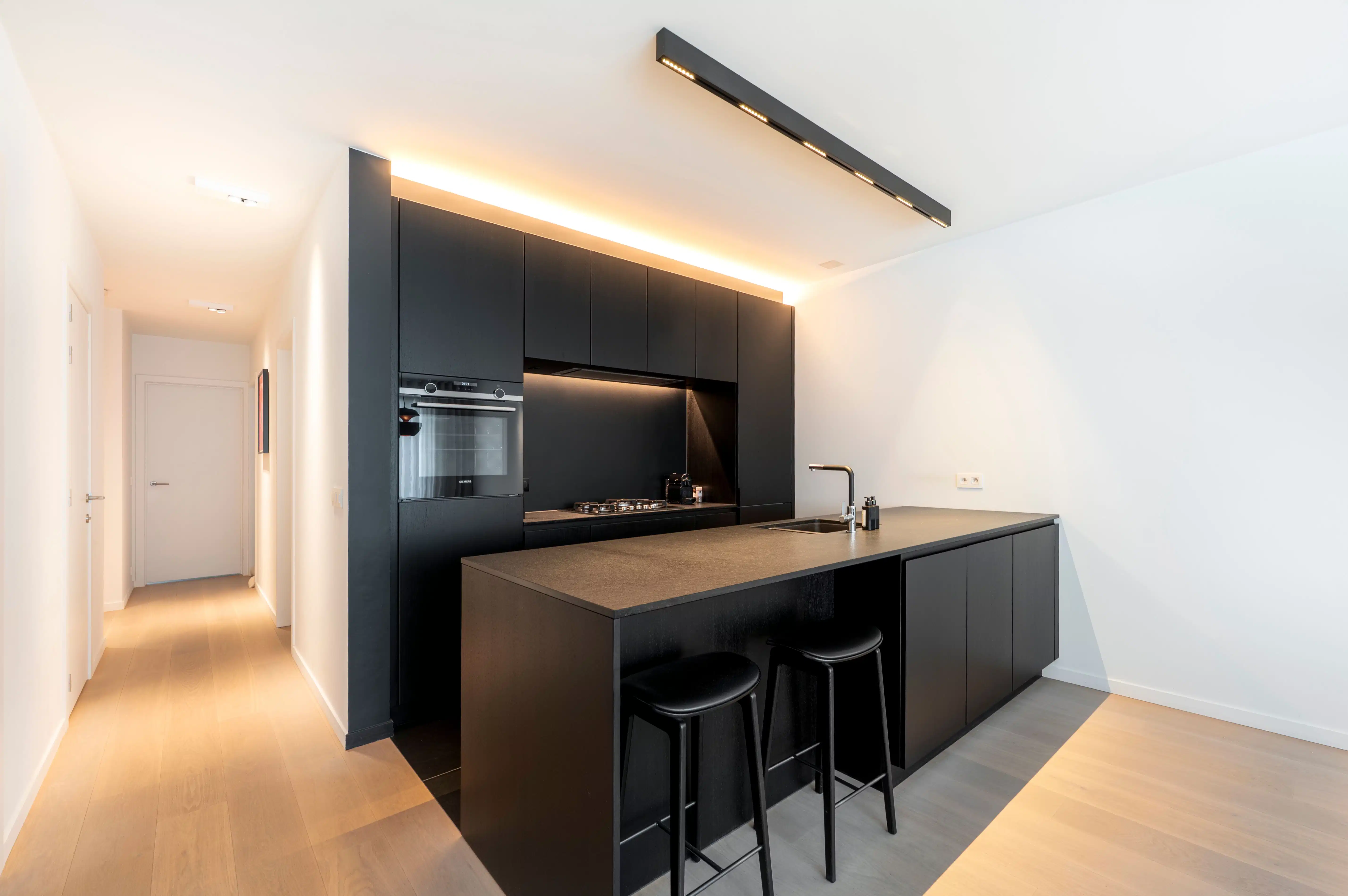 Stijlvol gelijkvloers appartement met zuidgerichte tuin en terras in Mariaburg foto 3