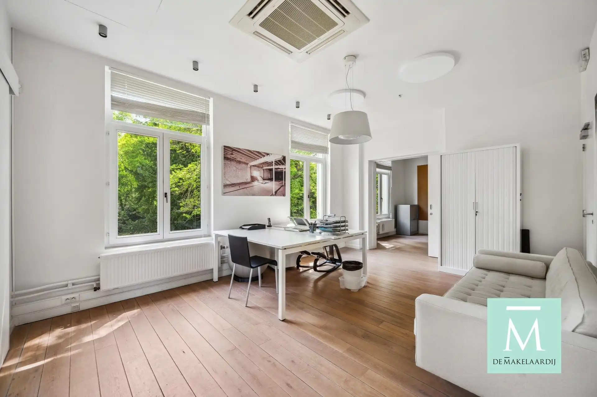 Prachtig kasteel met veel mogelijkheden gelegen op een toplocatie foto 12