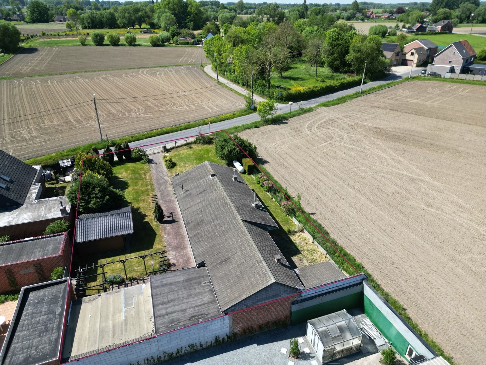 Vrijstaande woning in een landelijke omgeving! foto 12