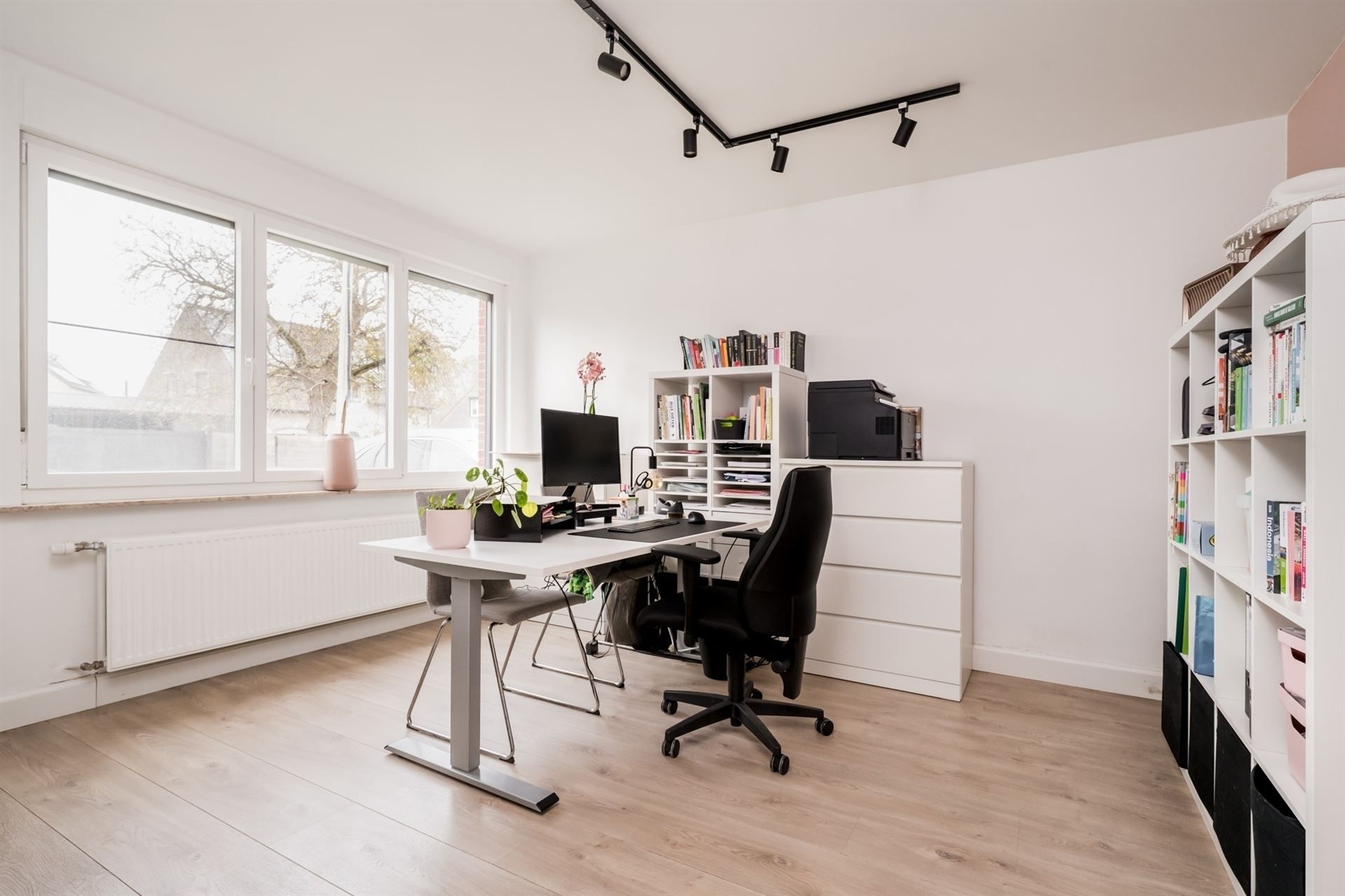 Gezellige woning met open keuken en tuin top ligging!  foto 13