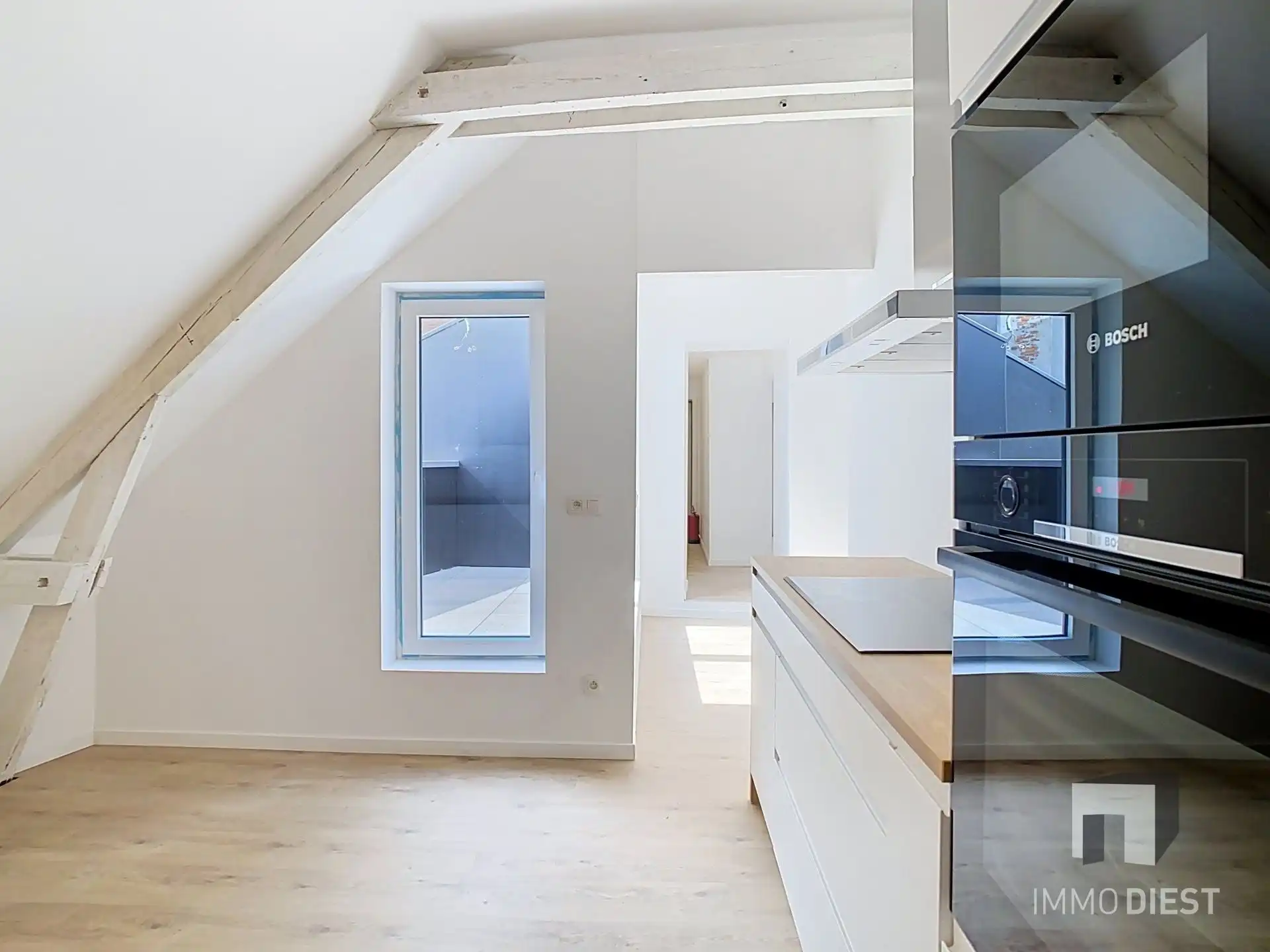 Knap appartement met terras en 1 slpk - centrum Diest - veel lichtinval foto 17