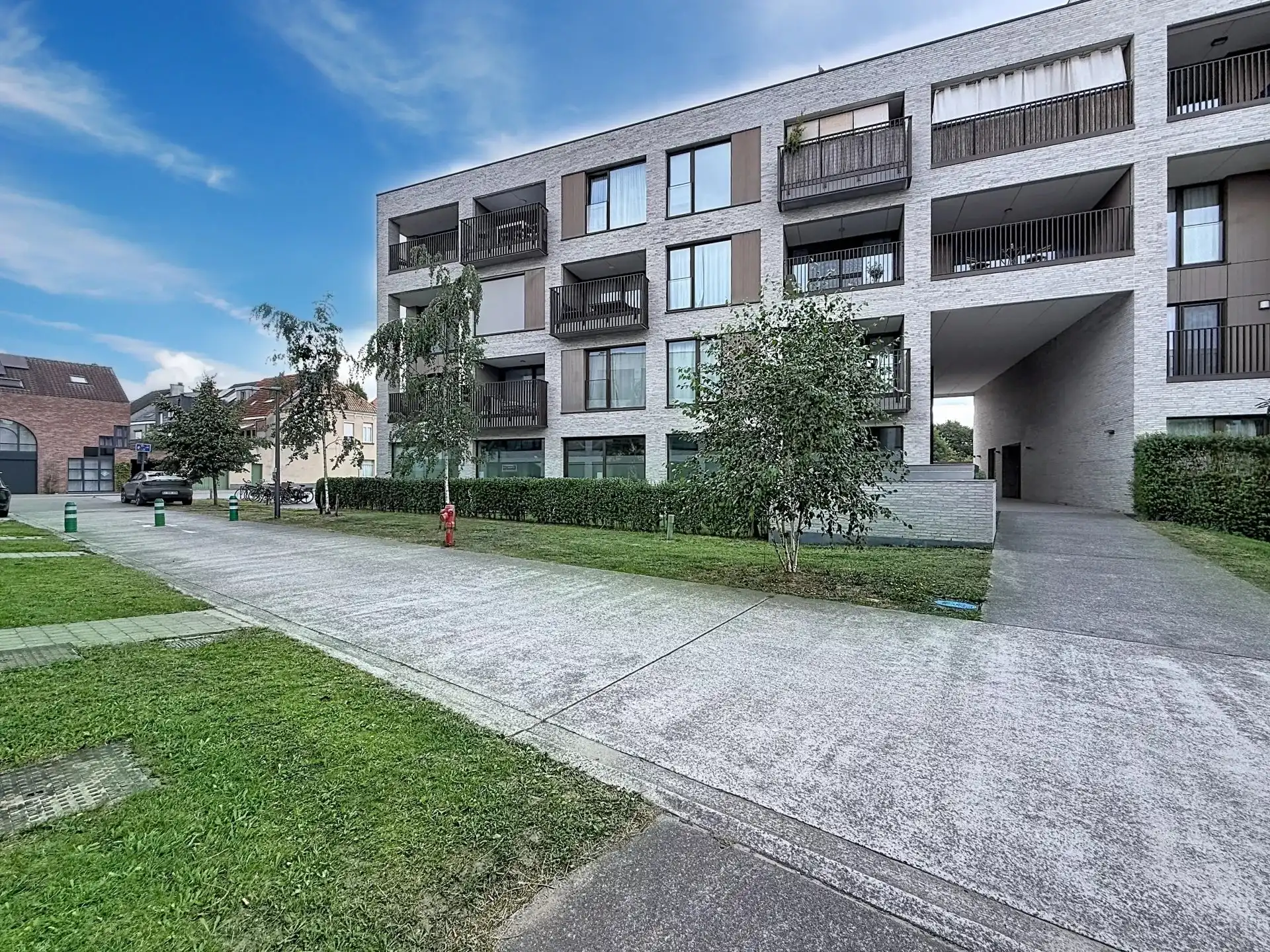 Modern appartement met 1 slaapkamer, ondergrondse staanplaats en berging op toplocatie. foto 20