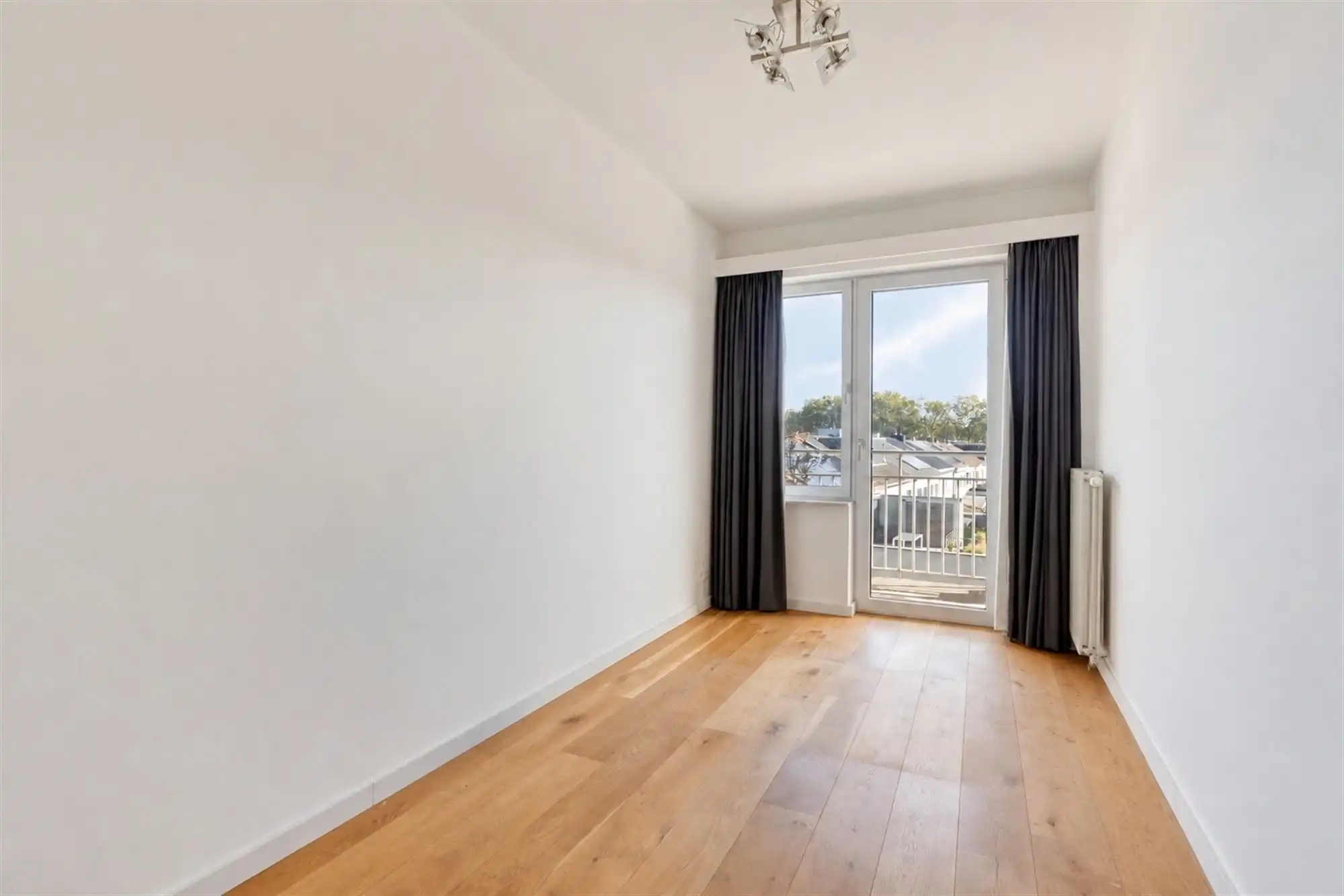 Appartement met 3 slaapkamers, 2 terrassen en parking foto 19