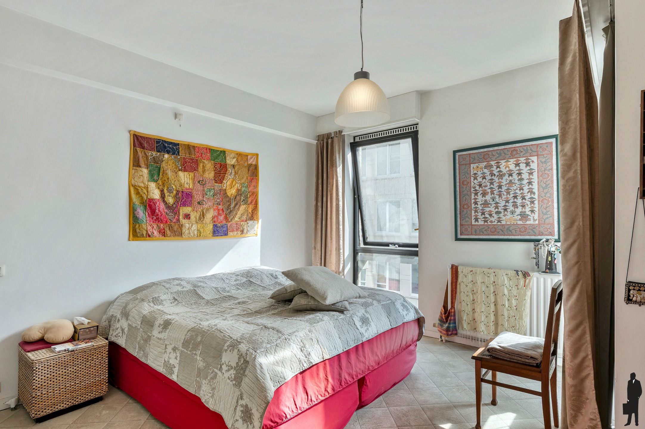 Ruim 3-slaapkamerappartement met terras op een toplocatie. foto 10