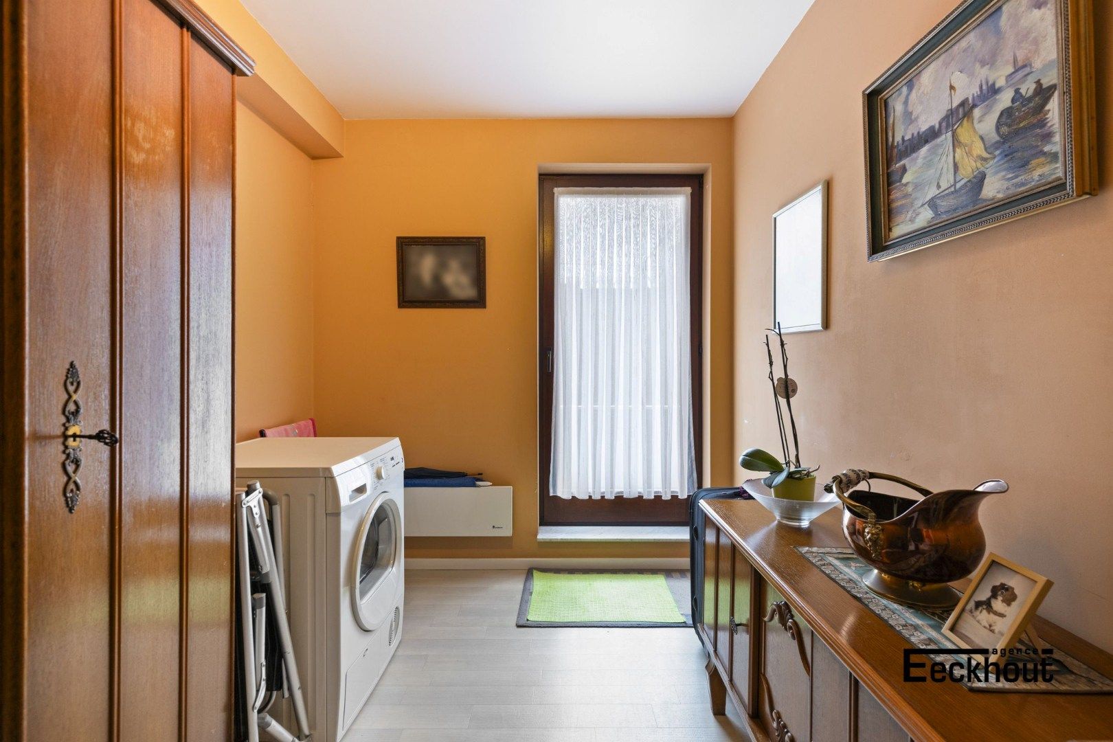 Ruim en instapklaar appartement op wandelafstand van het strand en het centrum! foto 16