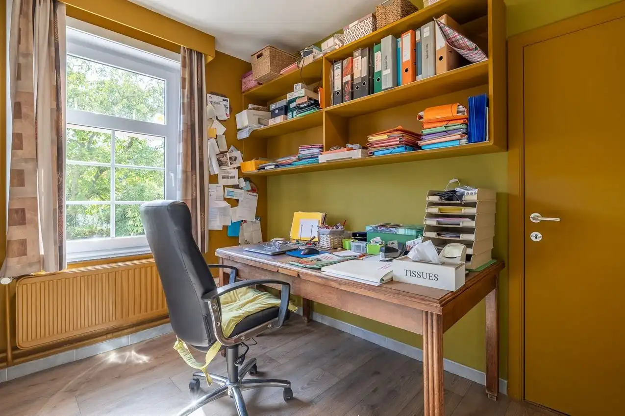 Karaktervolle en instapklare woning met zonnige tuin nabij het Gras- en Crauwelsbos foto 37
