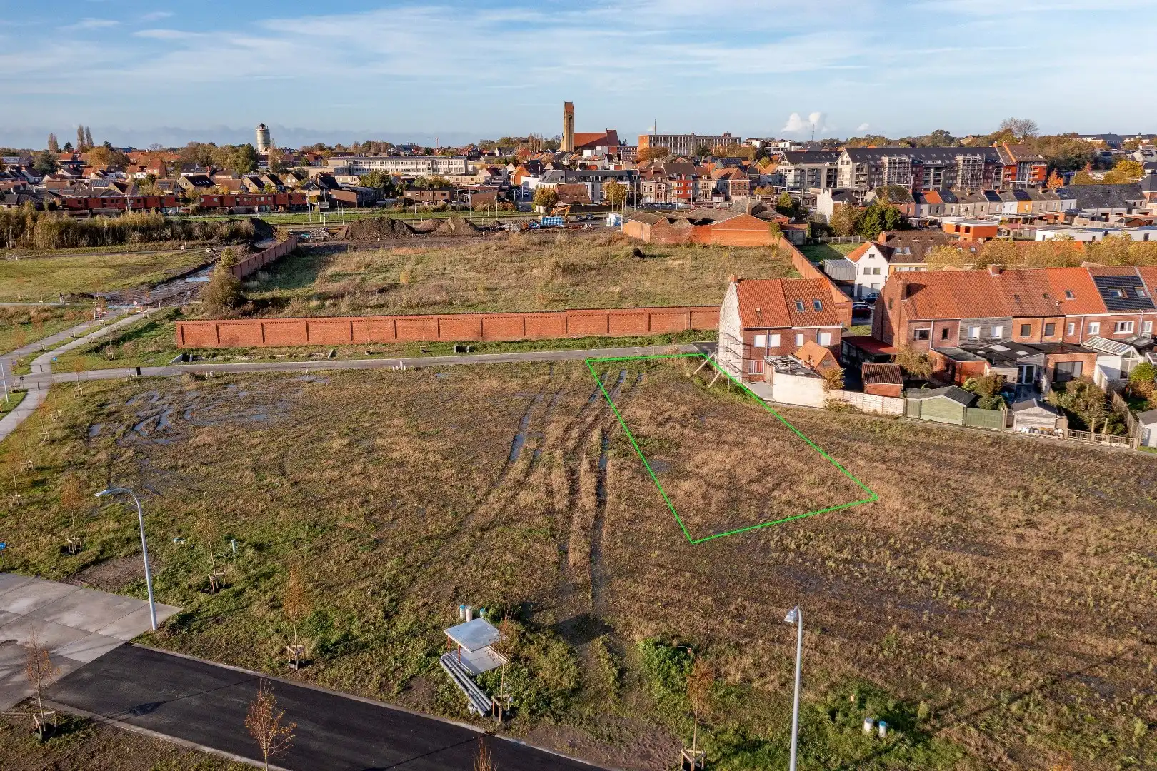PERCEEL BOUWGROND VOOR HALF OPEN BEBOUWING 600 m² foto 7