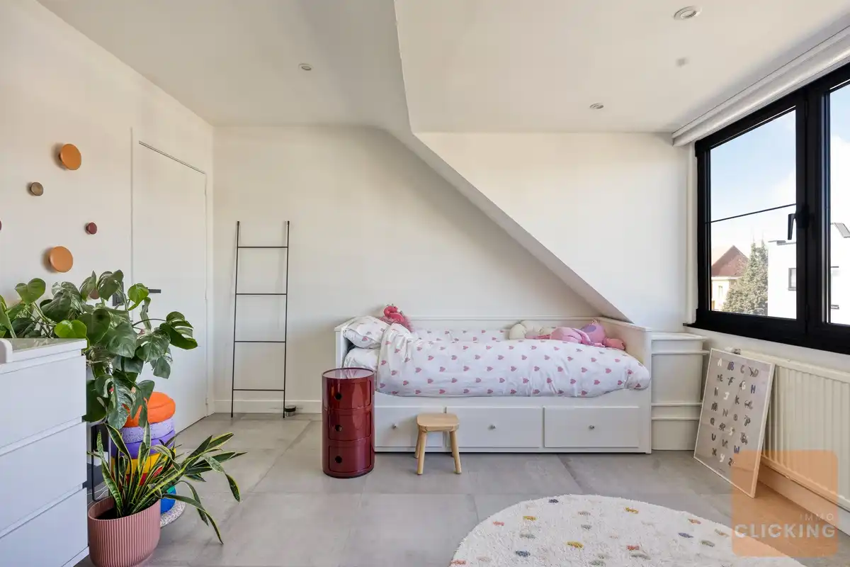 Hidden penthouse met terras en dubbele garage foto 19