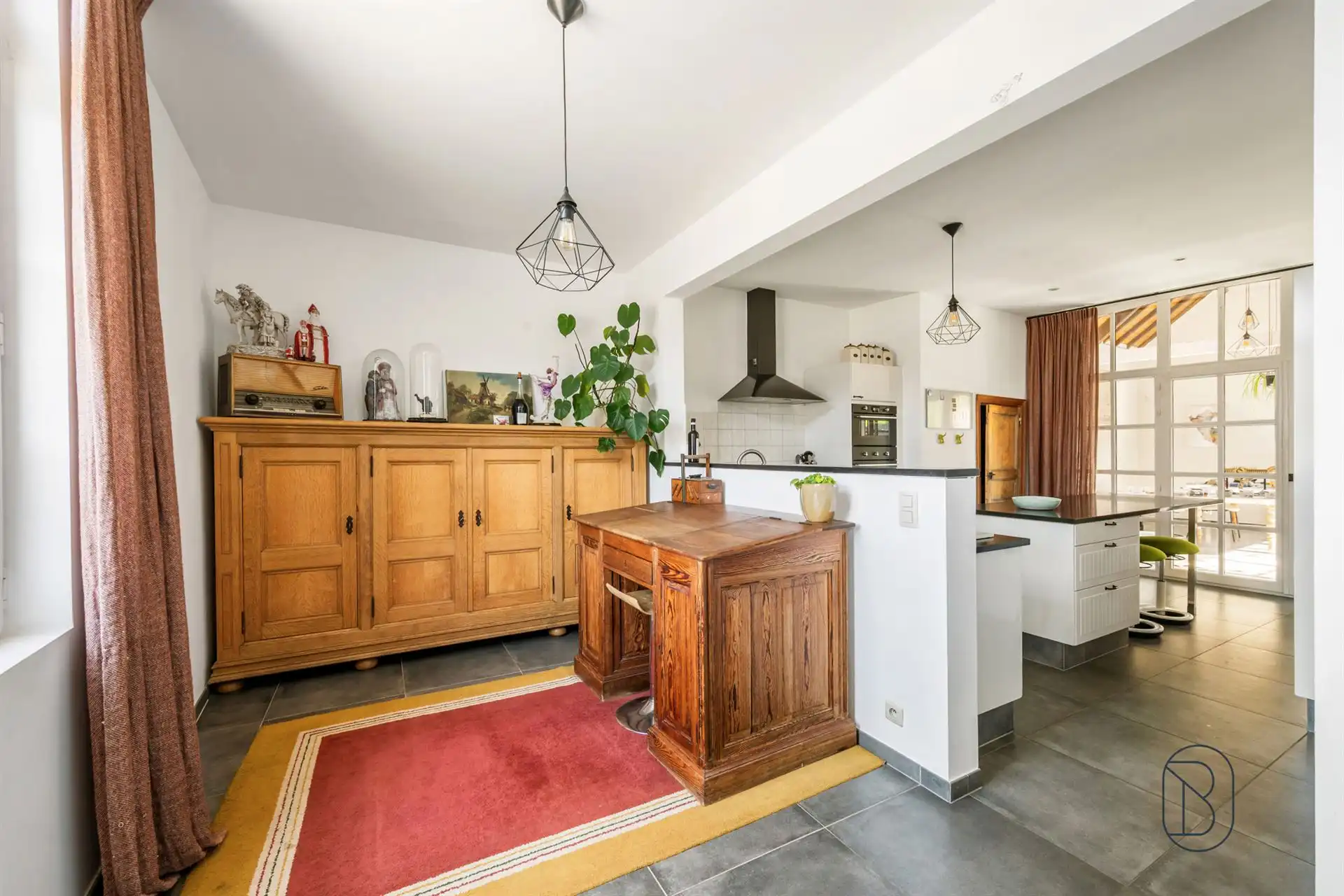 Karaktervolle herenwoning + kantoor en extra nieuwbouwwoning foto 14