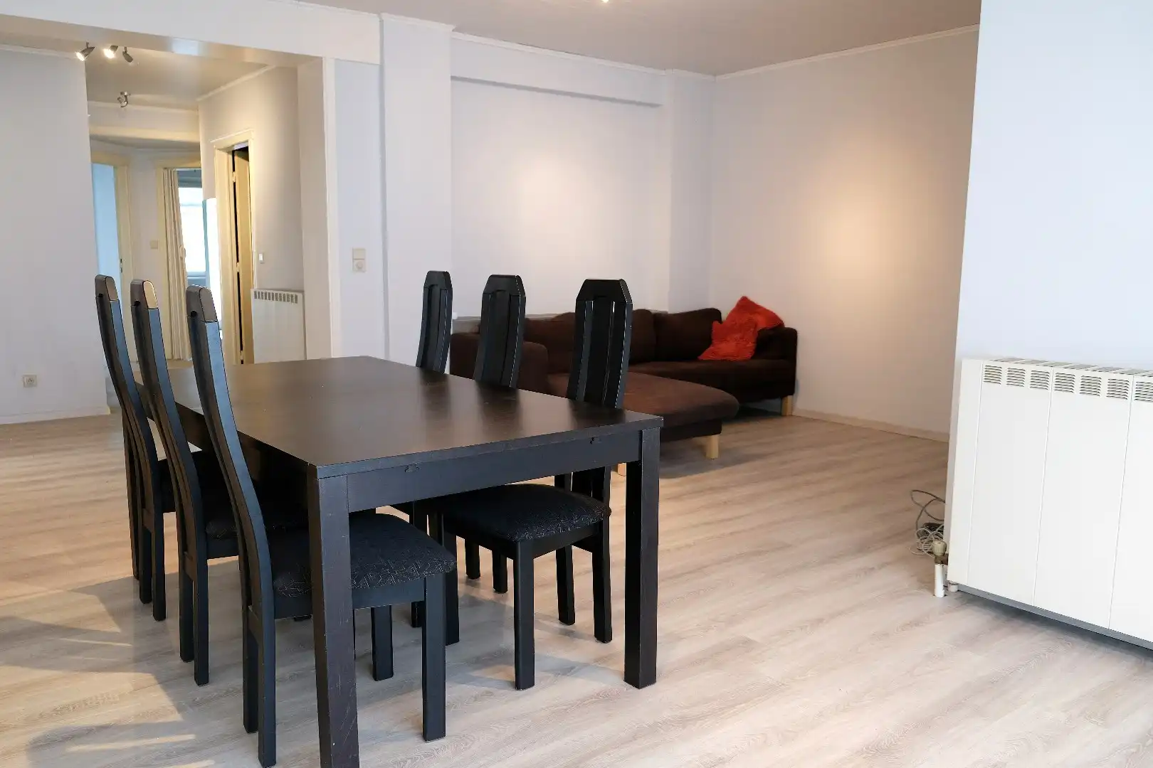 Gelijkvloersappartement met 2 slaapkamers in centrum Herzele foto 3