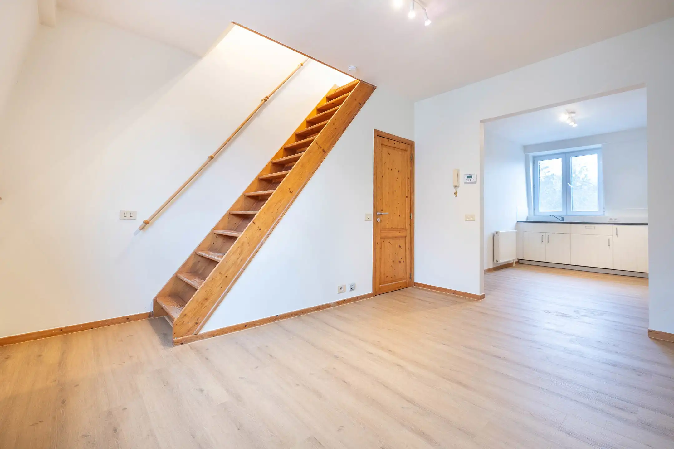 Charmante duplex in het groene Bosvoorde foto {{pictureIndex}}