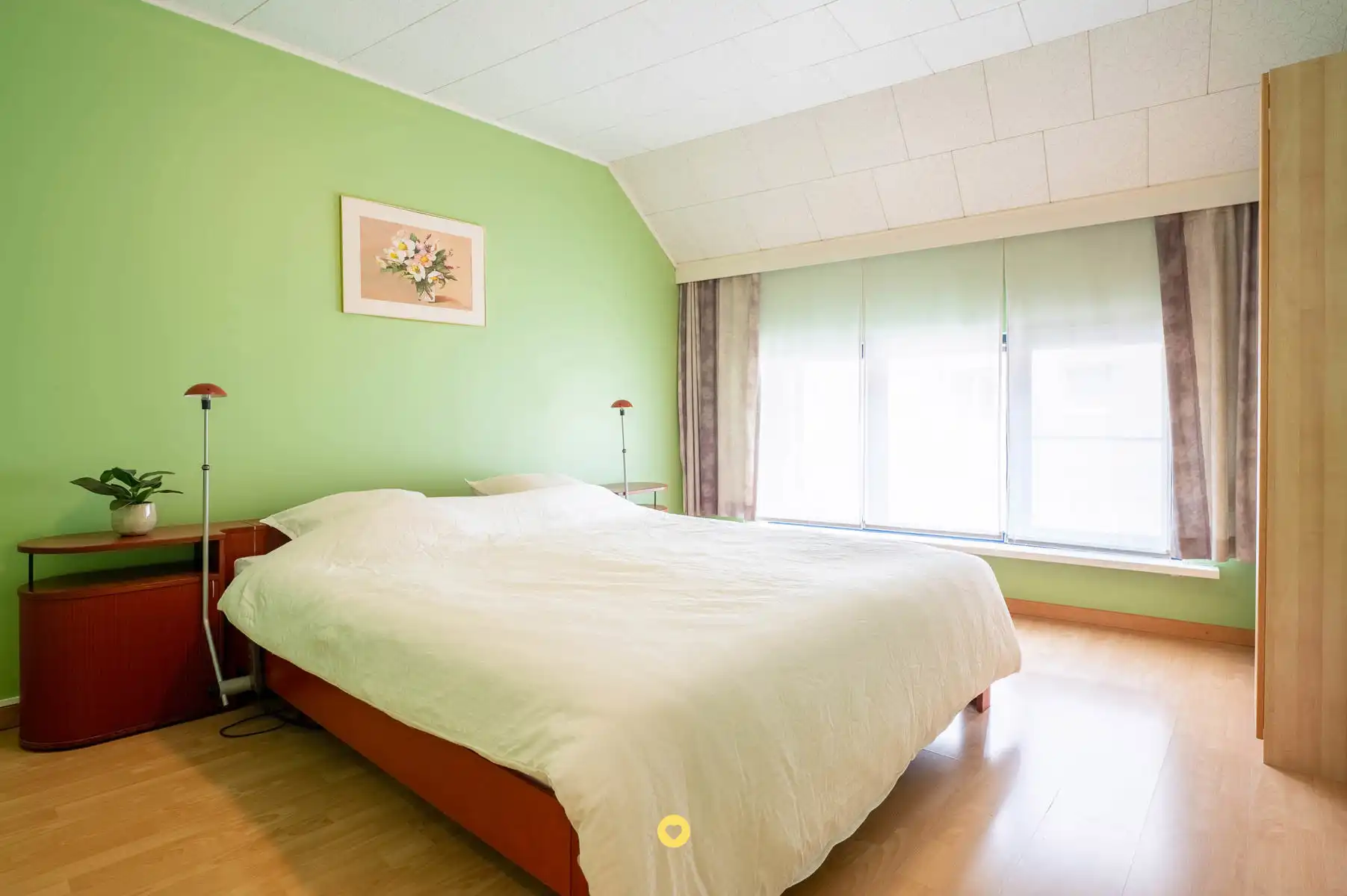 HOB met praktijkruimte, 4 slaapkamers, garage en zonnige tuin foto 17